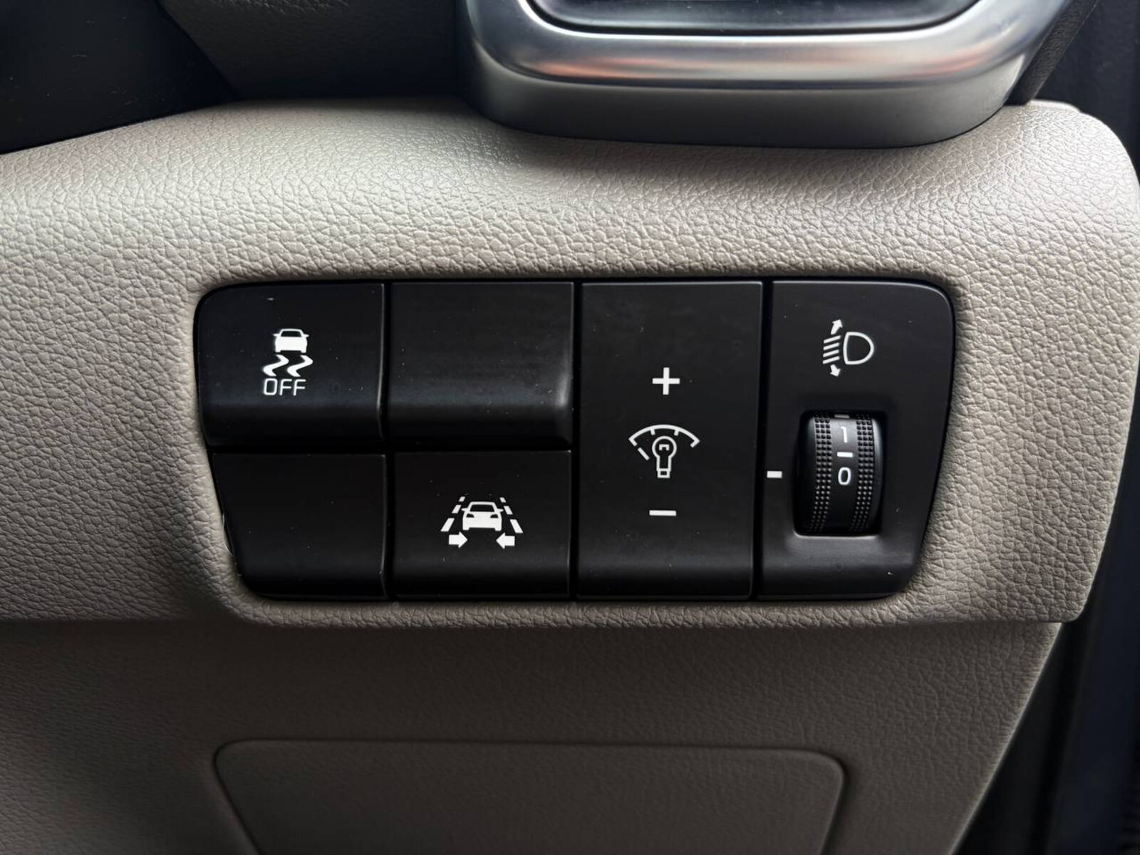 2017 Kia Sportage 1.7 D EX - Image 18