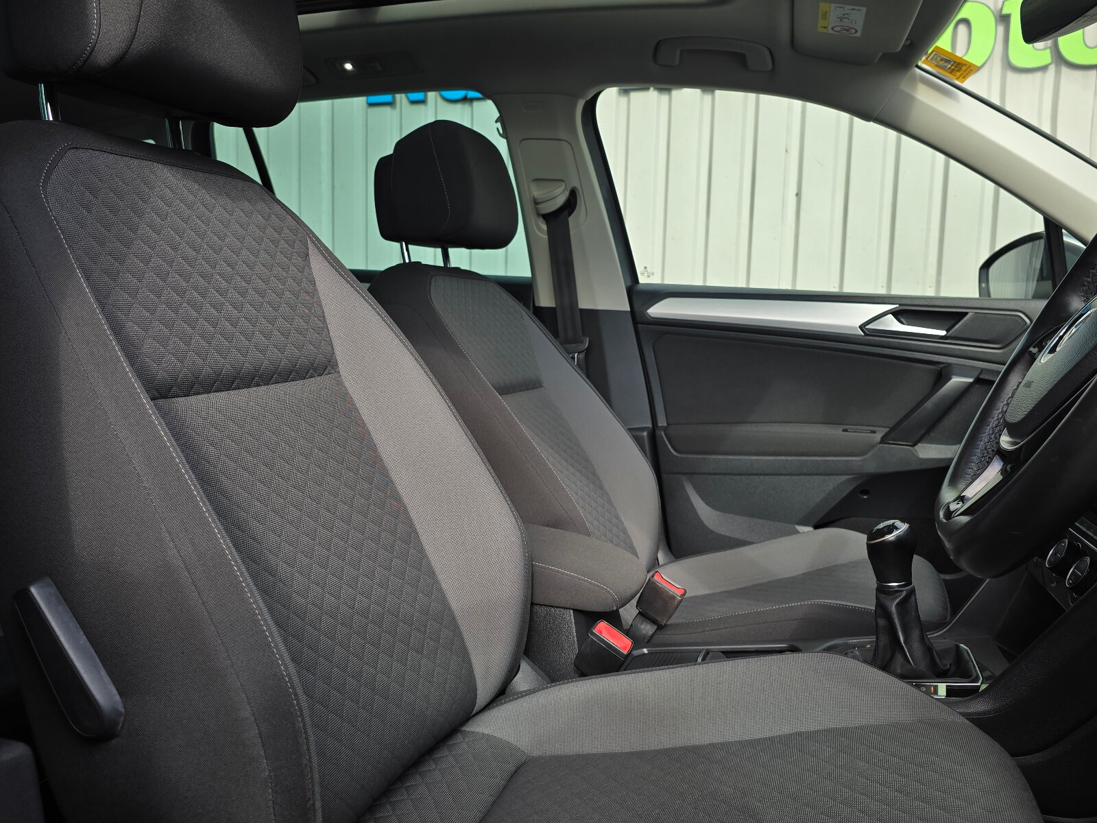 2019 Volkswagen Tiguan 2.0 TDI Comfortline - Image 13