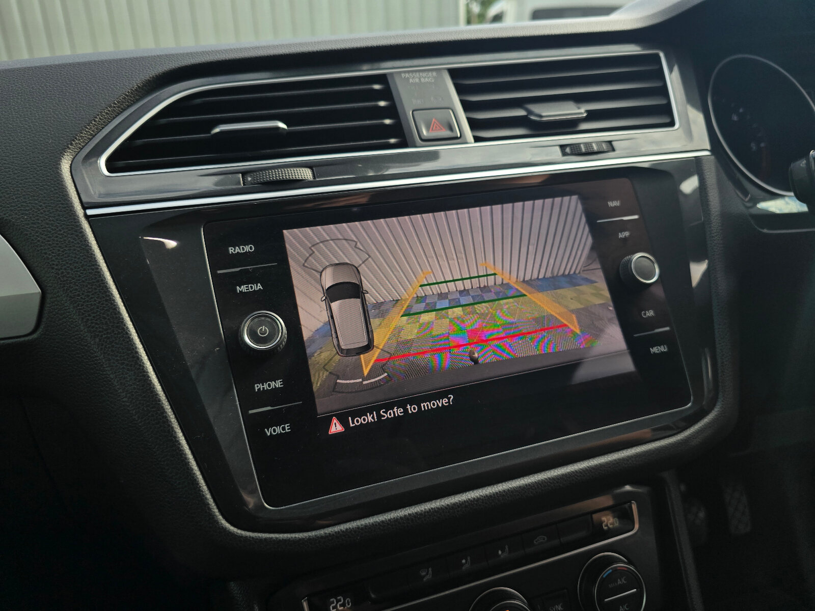 2019 Volkswagen Tiguan 2.0 TDI Comfortline - Image 18