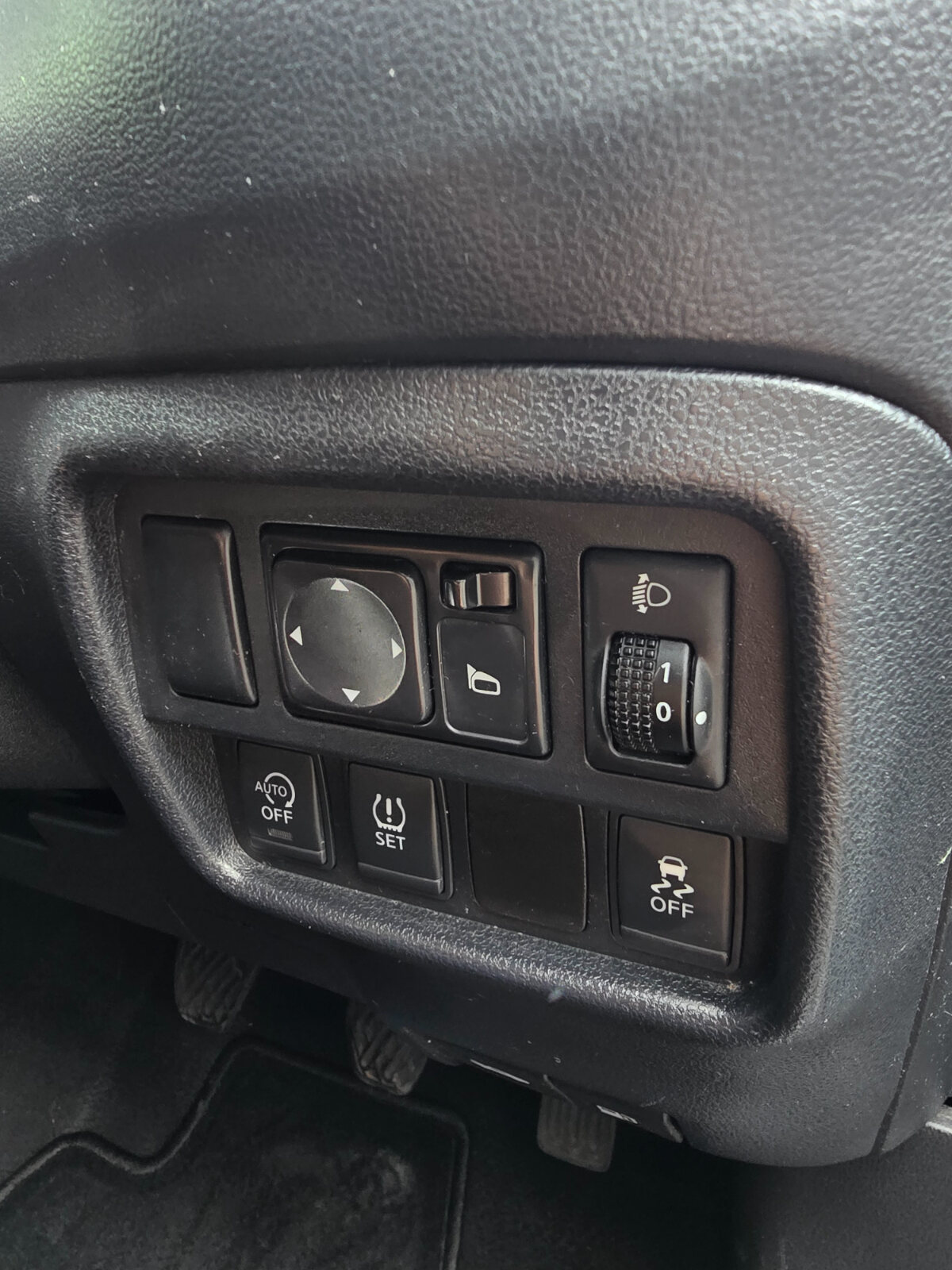 2015 Nissan Juke 1.2 SV - Image 18