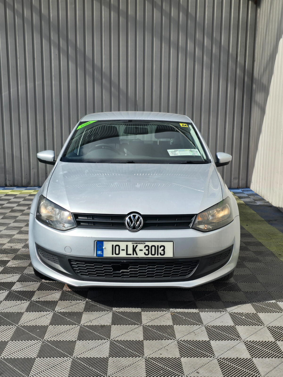 2010 Volkswagen Polo 1.2 TRENDLINE - Image 8