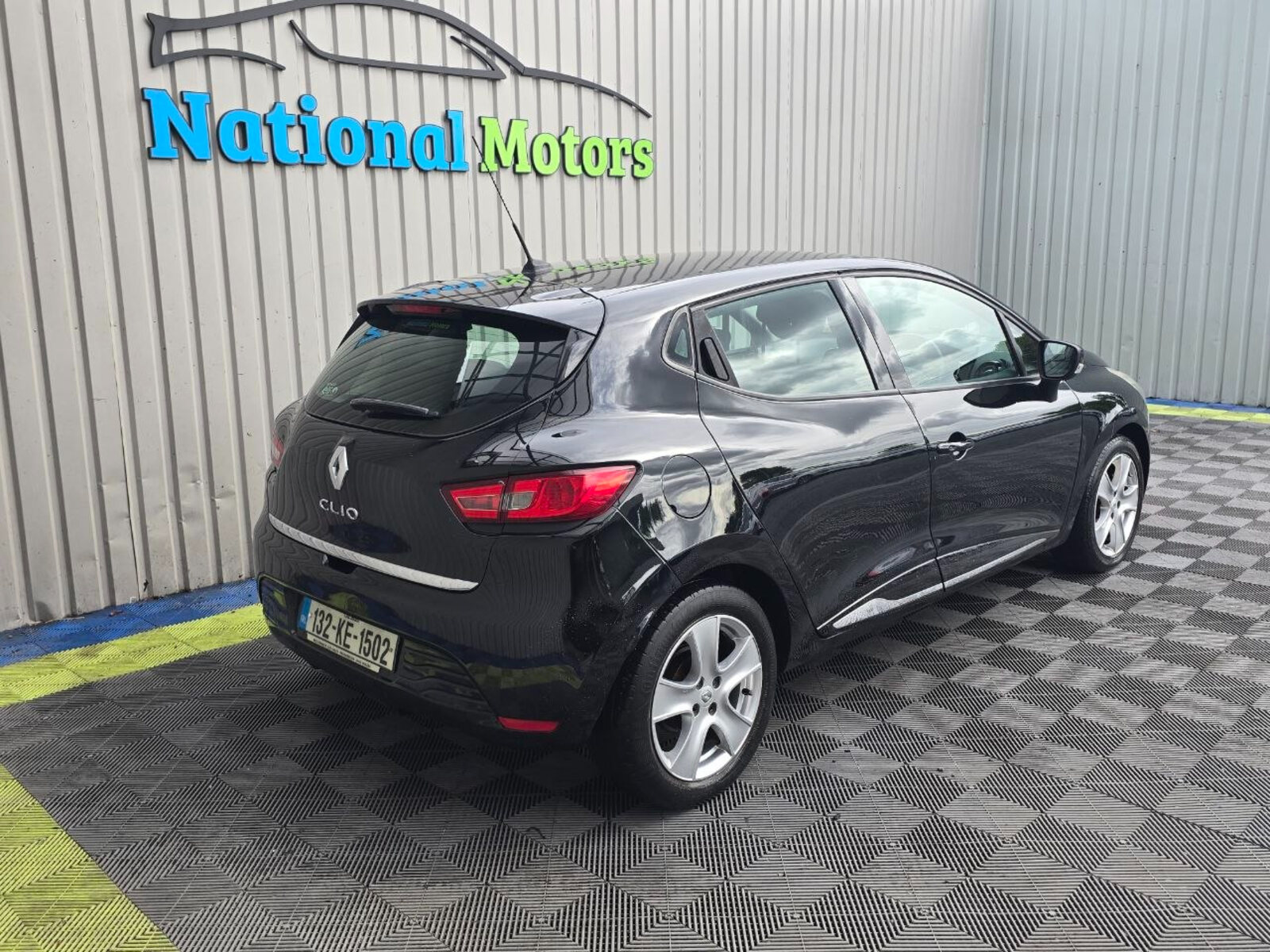2013 Renault Clio 1.2 Petrol DYNAMIQUE - Image 3