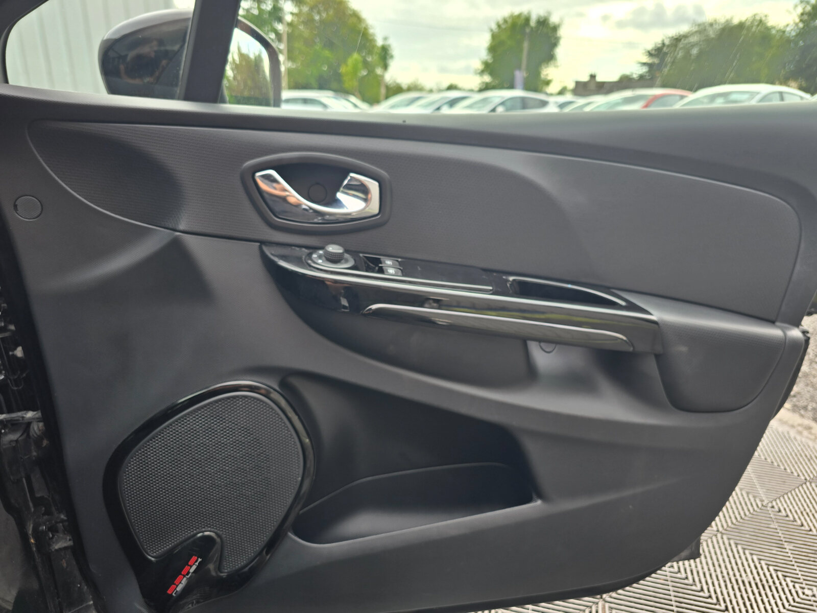 2013 Renault Clio 1.2 Petrol DYNAMIQUE - Image 17