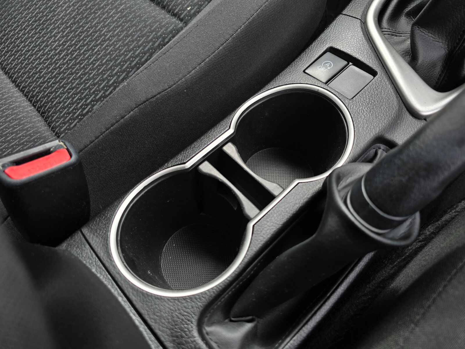 2014 Toyota Corolla D-4D 1.4D Terra - Image 15