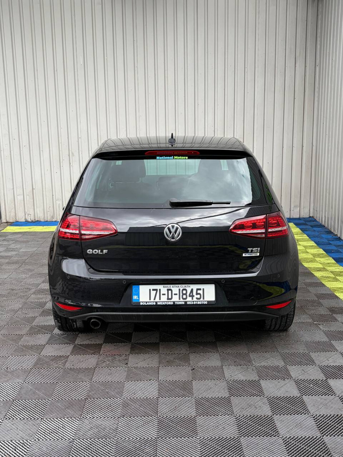 2017 Volkswagen Golf 1.2TSI DSG Highline Automatic - Image 4