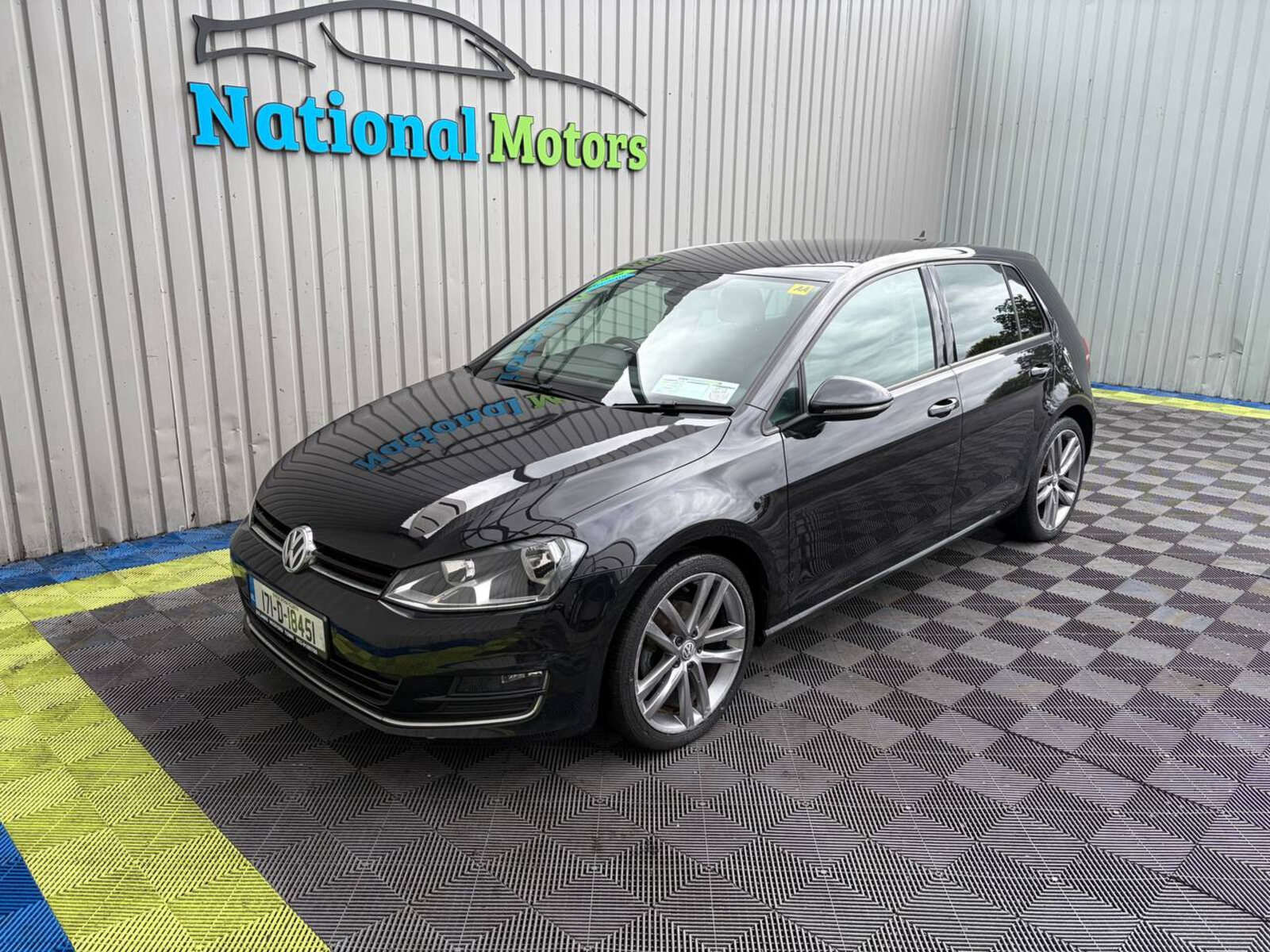 2017 Volkswagen Golf 1.2TSI DSG Highline Automatic - Image 7