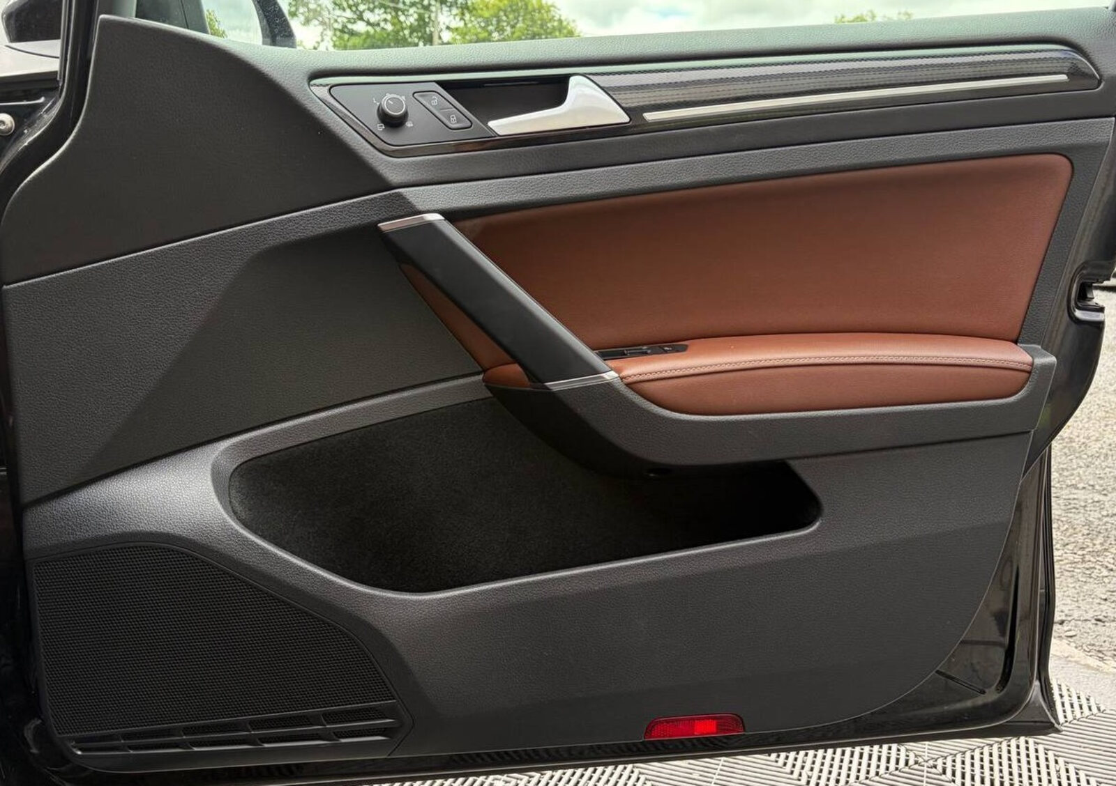 2017 Volkswagen Golf 1.2TSI DSG Highline Automatic - Image 19
