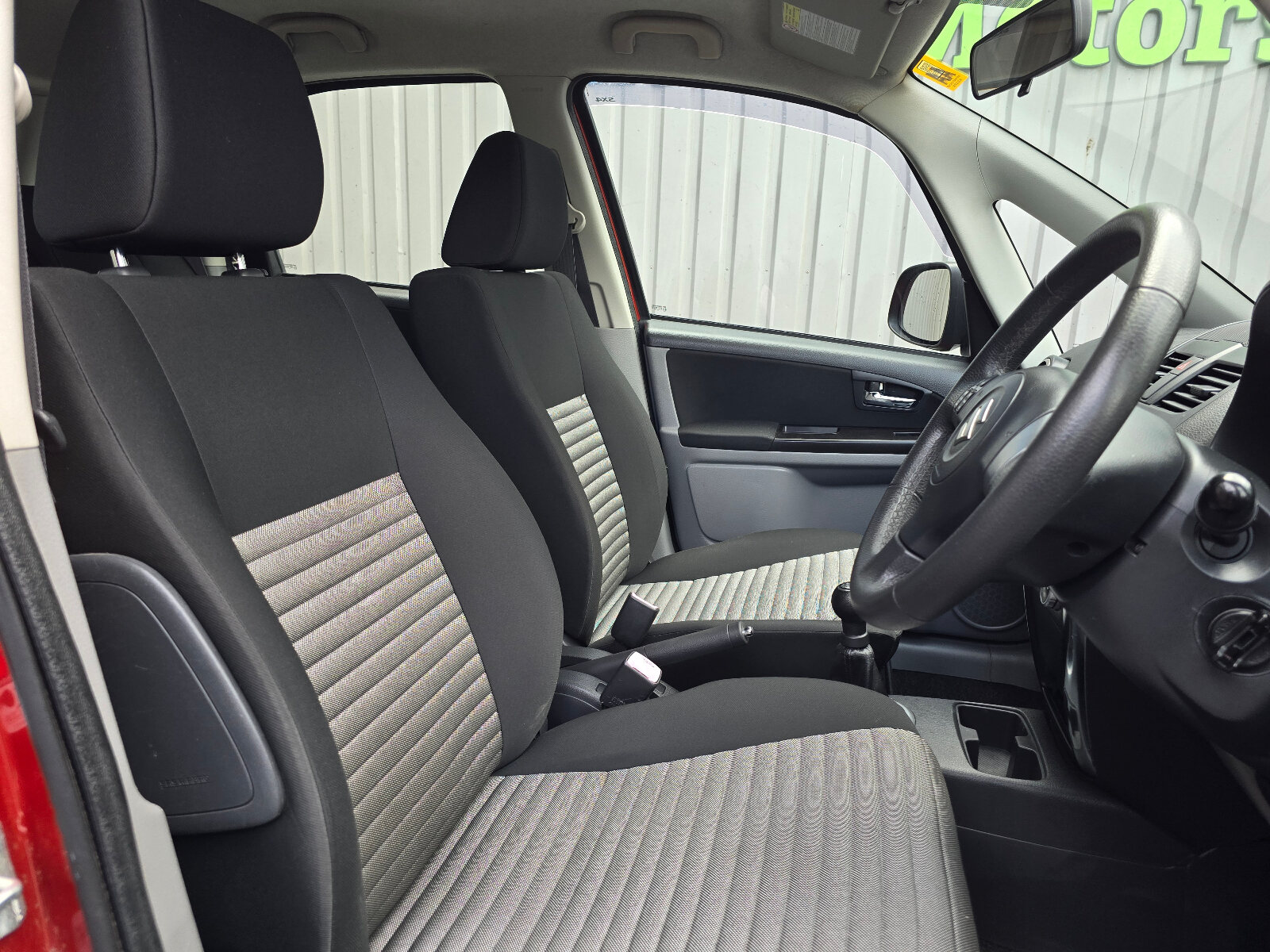 2011 Suzuki SX4 1.5 PETROL GLX - Image 12