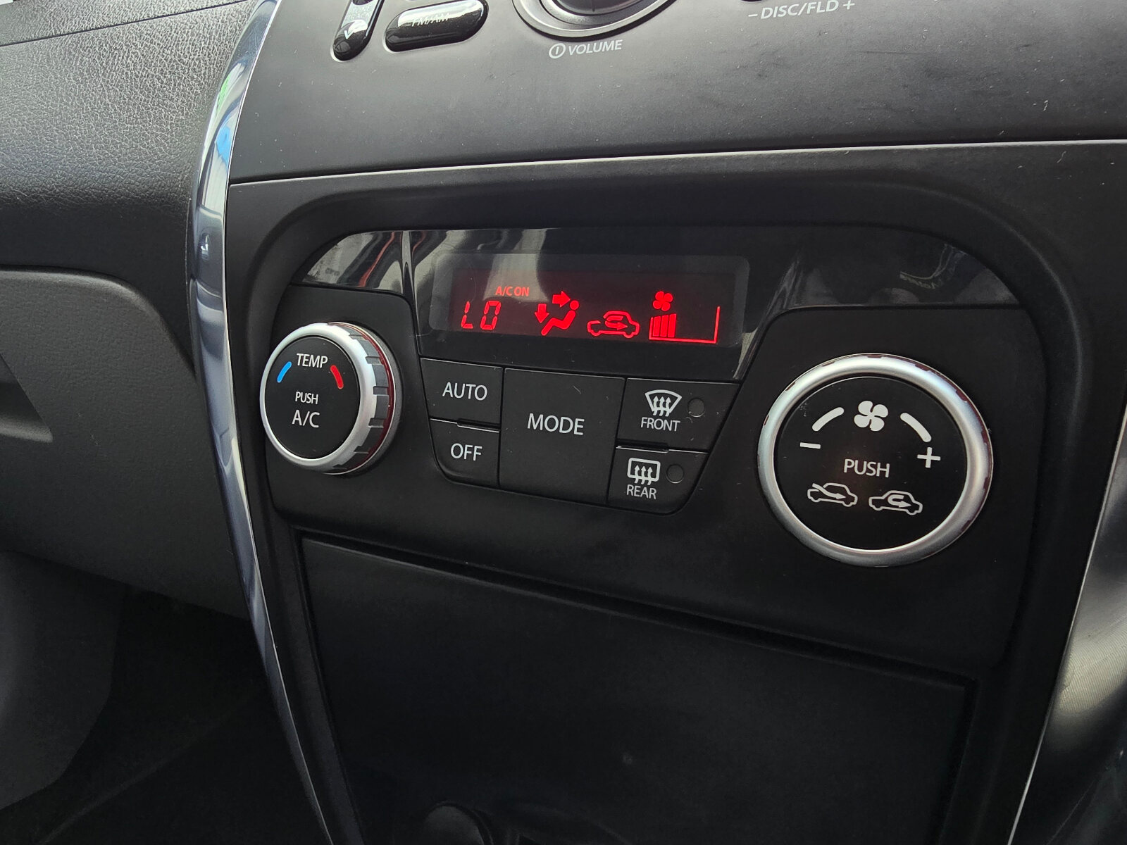 2011 Suzuki SX4 1.5 PETROL GLX - Image 16