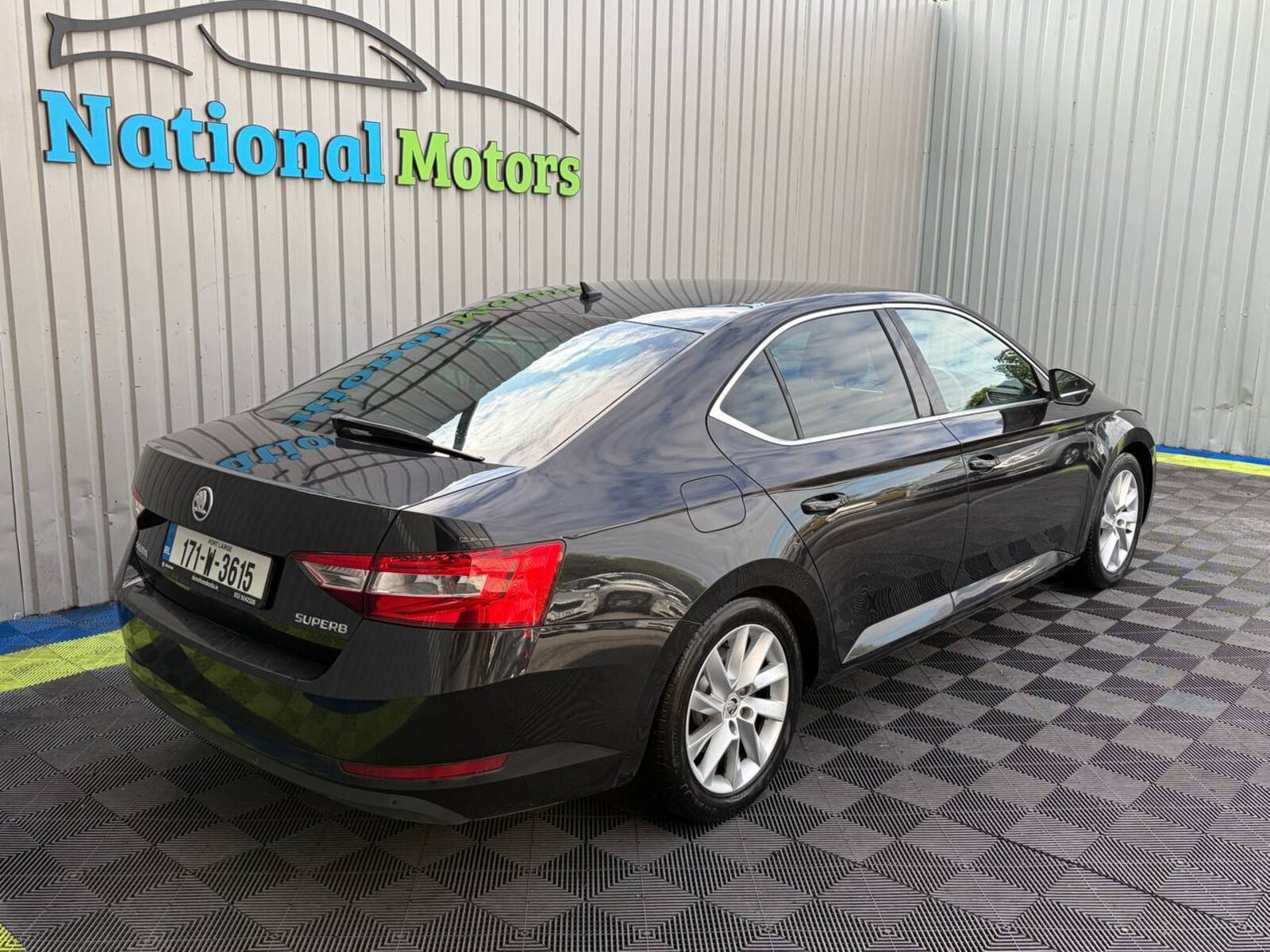 2017 Skoda Superb 2.0 TDI Ambition - Image 3