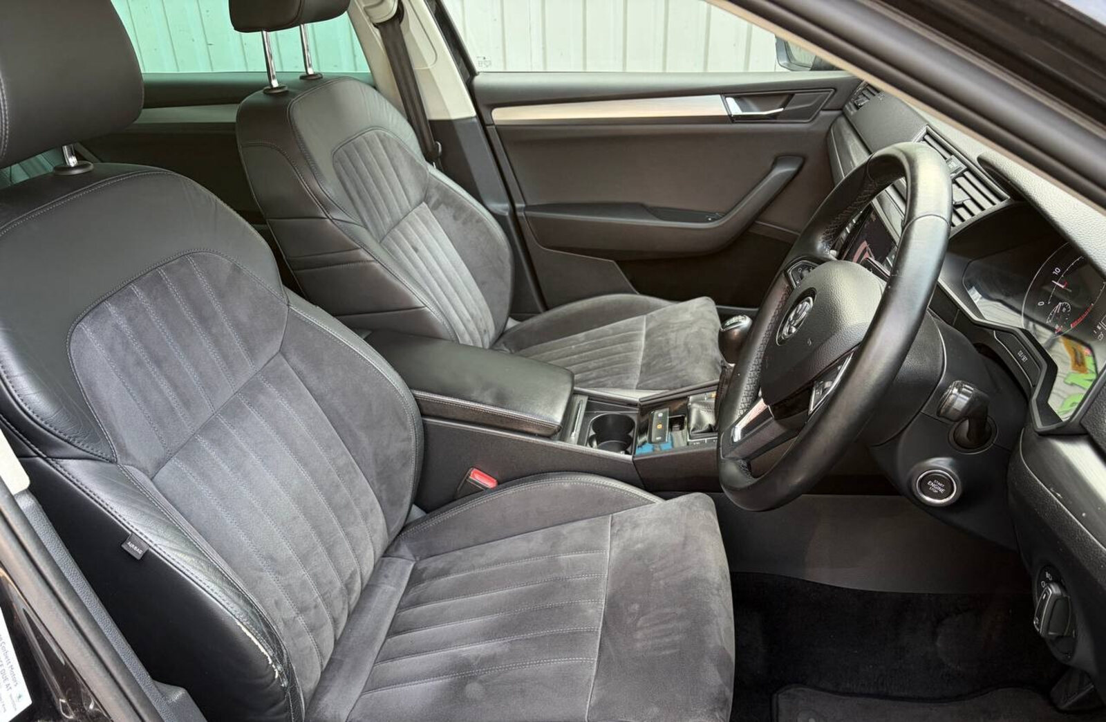 2017 Skoda Superb 2.0 TDI Ambition - Image 13