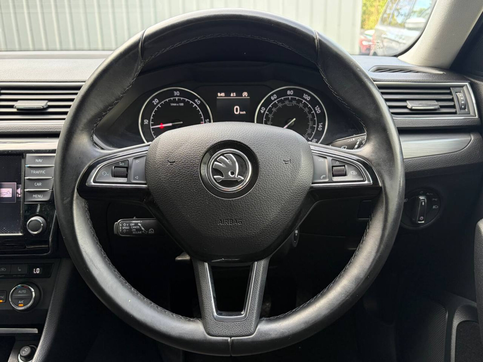 2017 Skoda Superb 2.0 TDI Ambition - Image 18