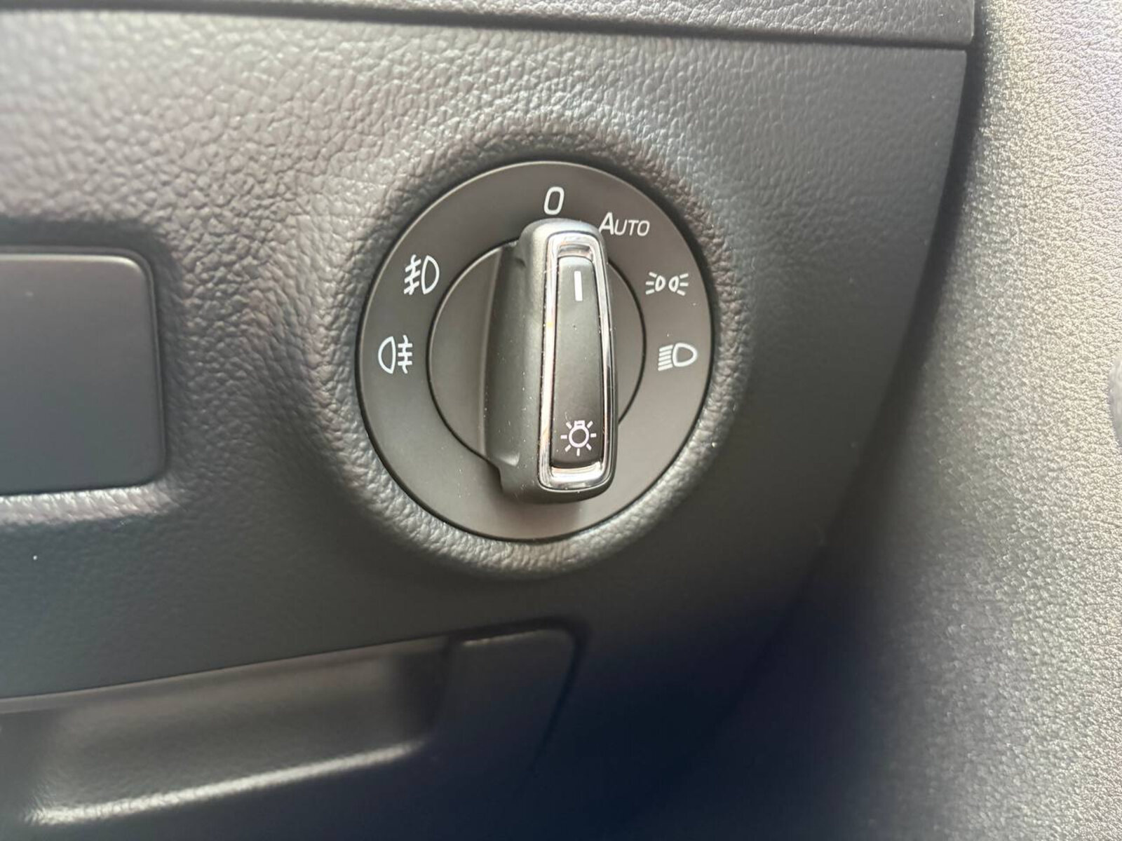 2017 Skoda Superb 2.0 TDI Ambition - Image 19