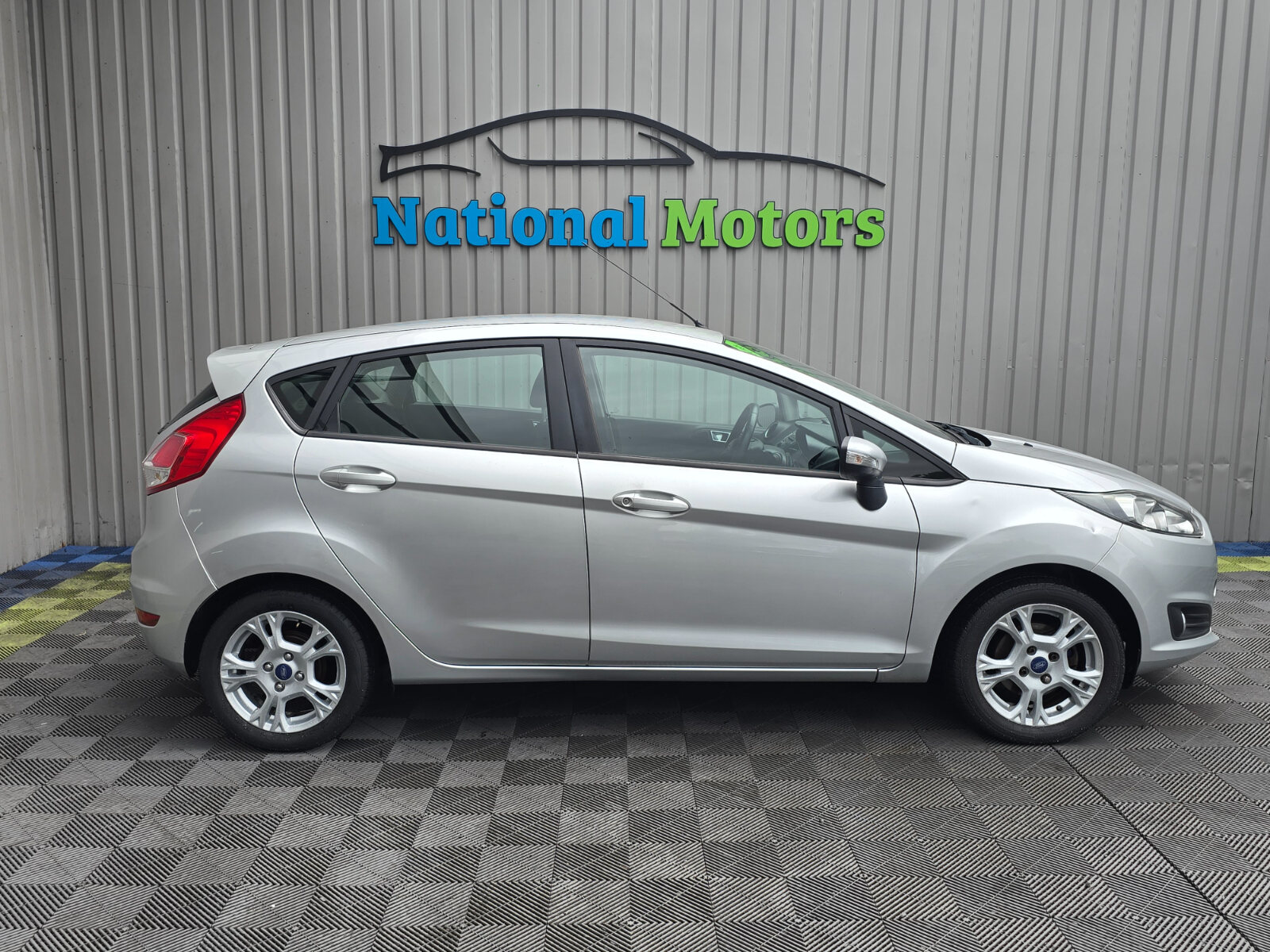 2015 Ford Fiesta 1.0 Petrol - Image 2