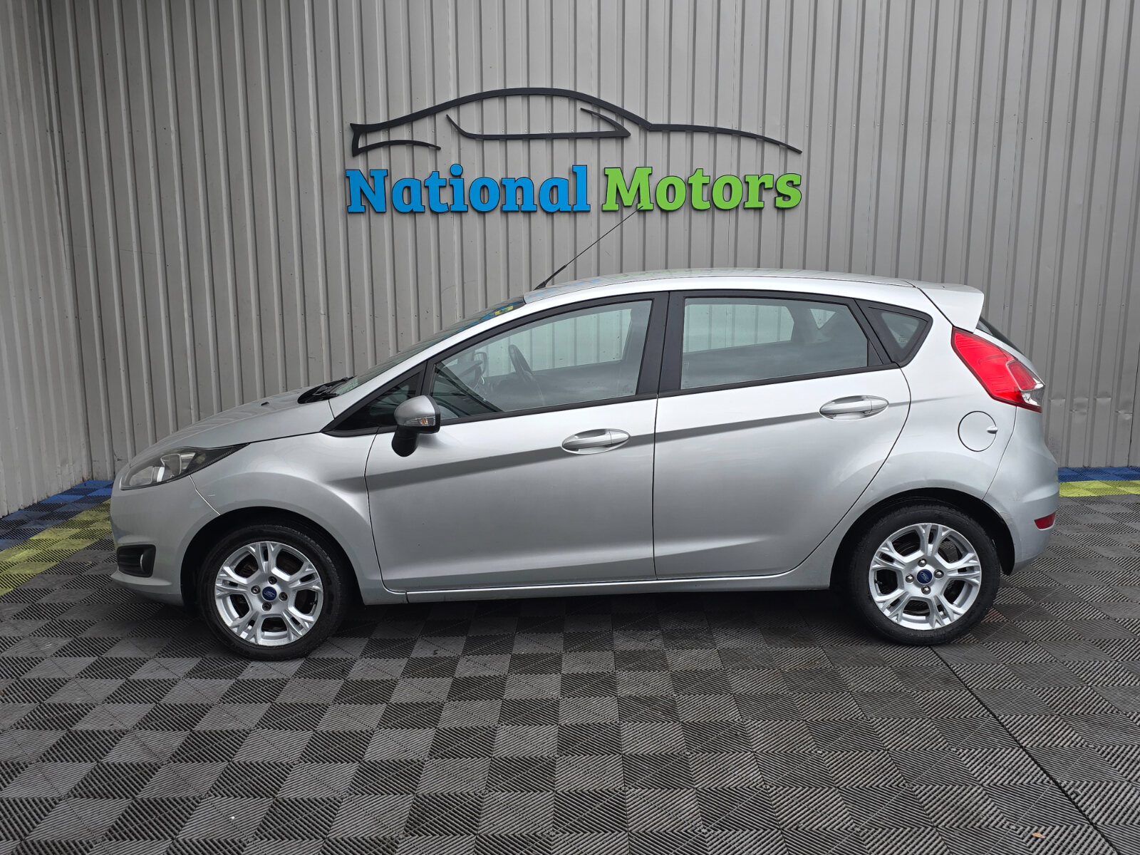 2015 Ford Fiesta 1.0 Petrol - Image 6