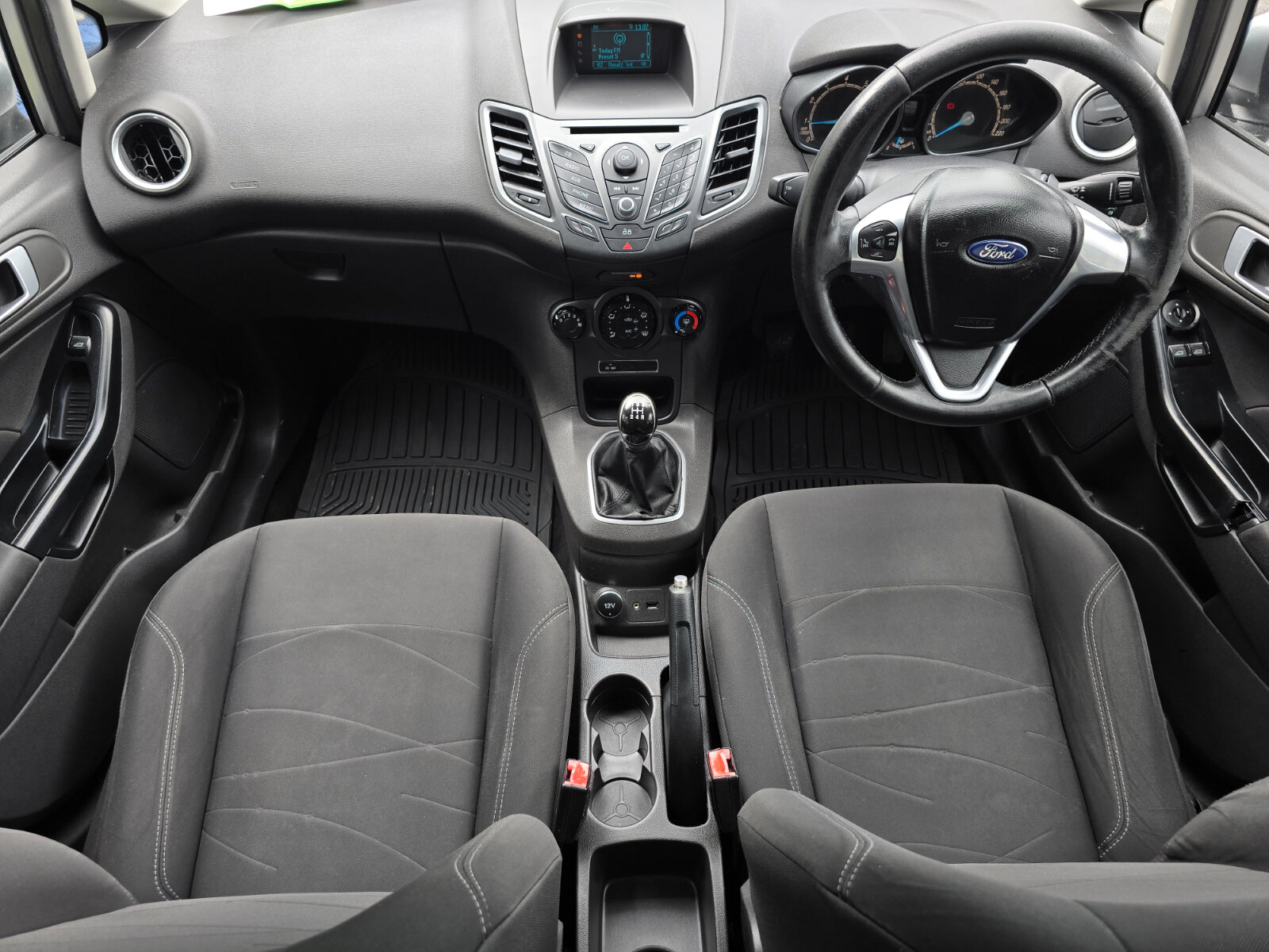 2015 Ford Fiesta 1.0 Petrol - Image 11