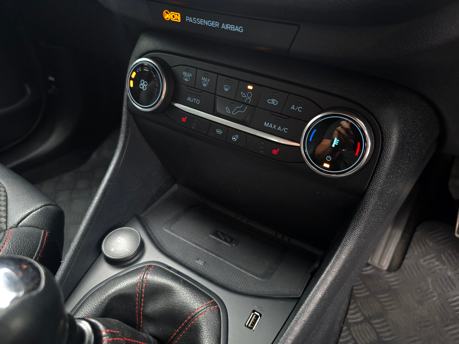 2020 Ford Fiesta ST-LINE X 1.0 PETROL - Image 16