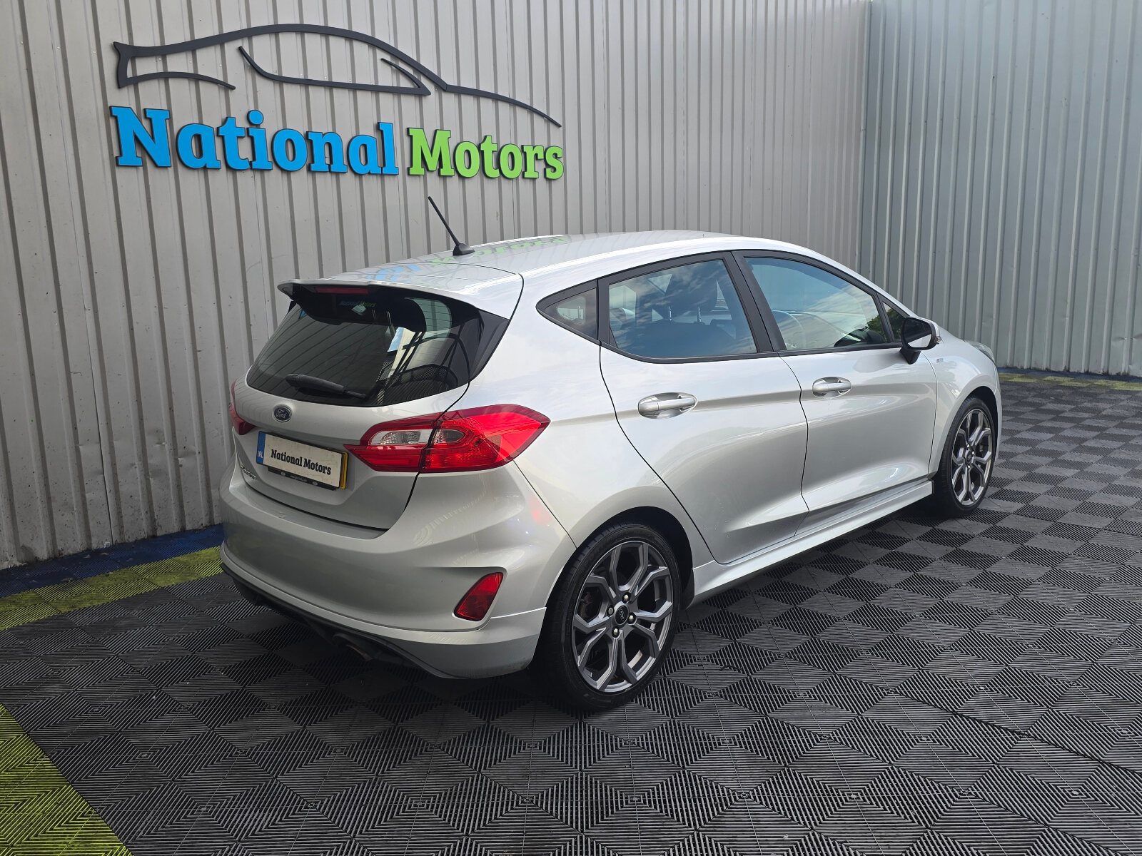 2019 Ford Fiesta ST-LINE 1.0 PETROL - Image 3