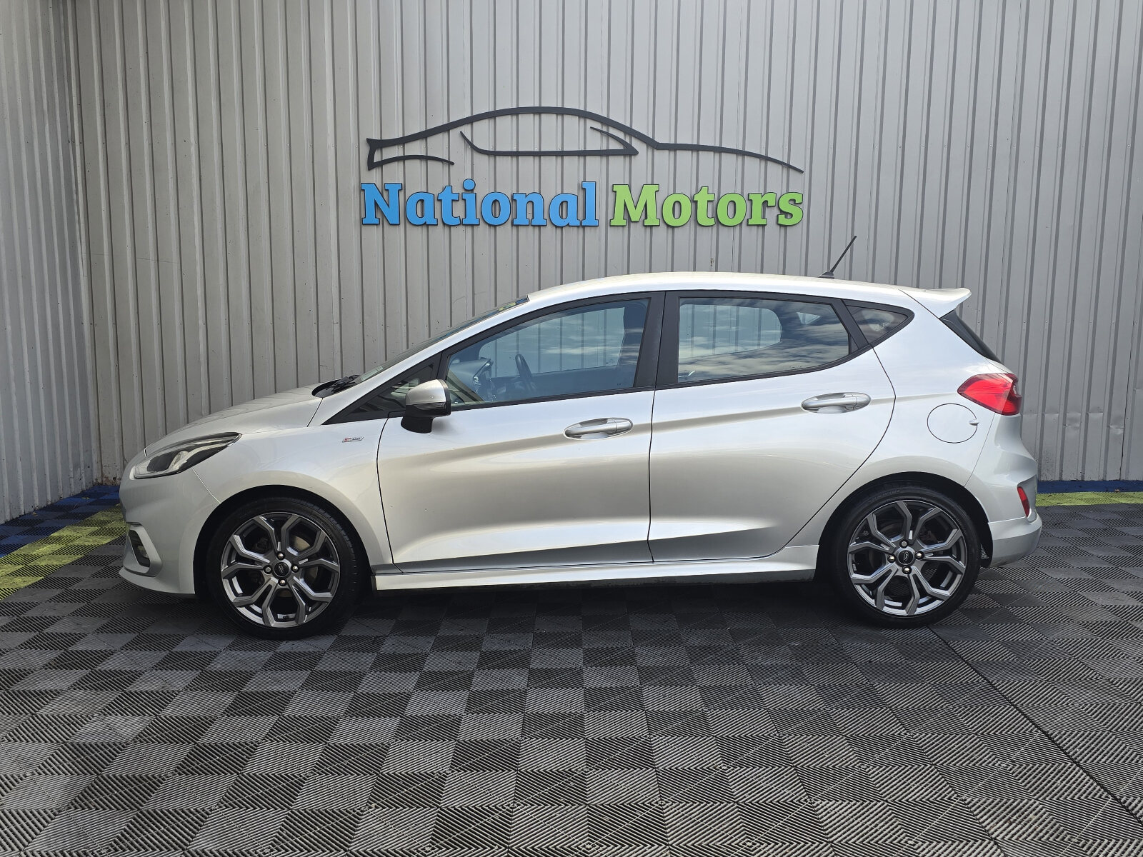 2019 Ford Fiesta ST-LINE 1.0 PETROL - Image 7