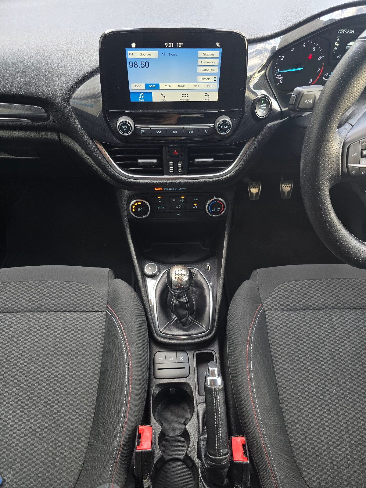 2019 Ford Fiesta ST-LINE 1.0 PETROL - Image 15