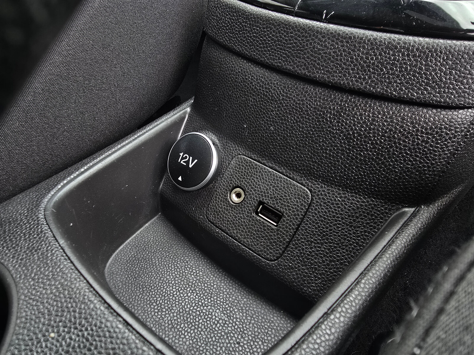 2016 Ford Fiesta 1.0 PETROL - Image 15