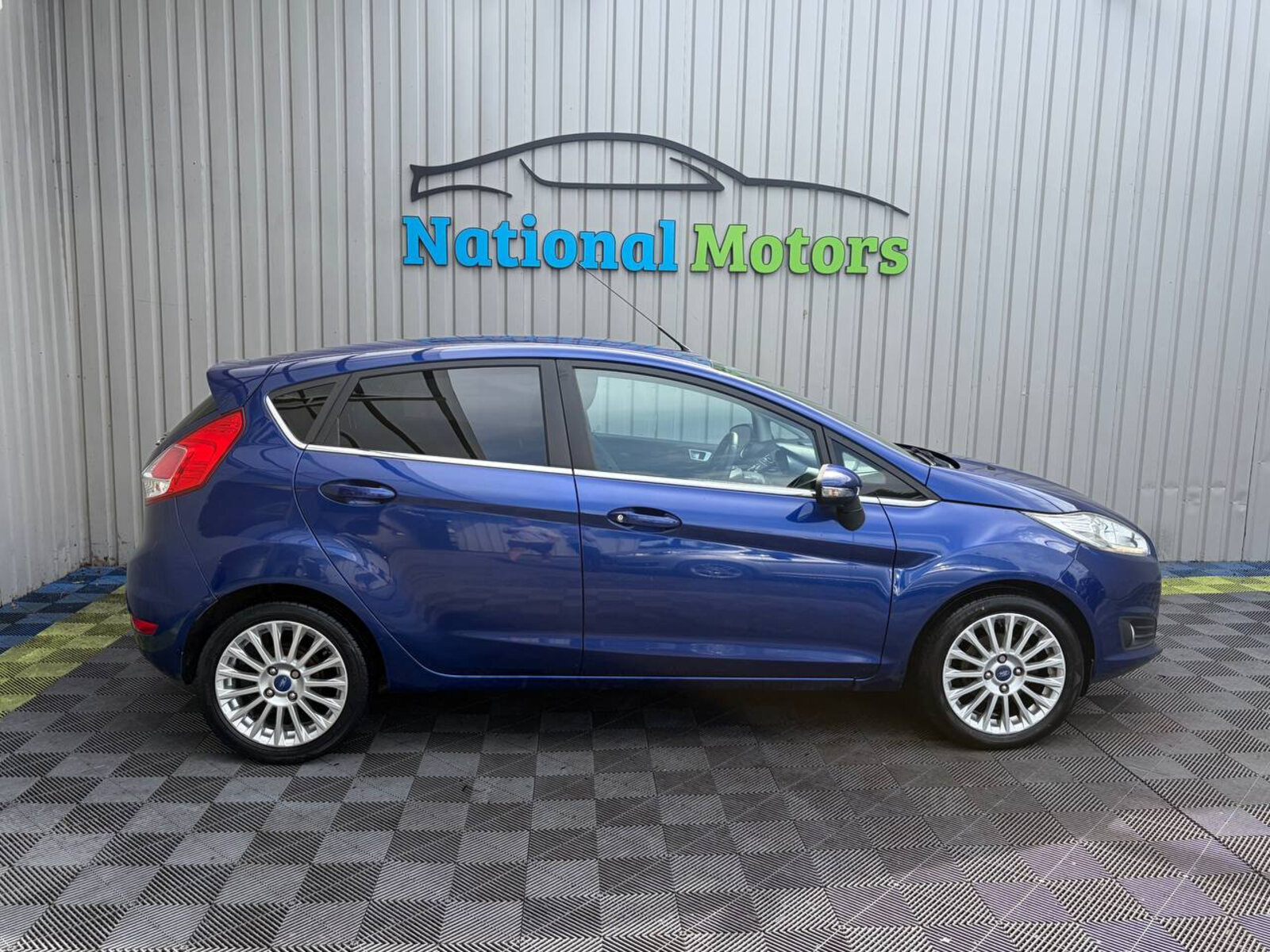 2015 Ford Fiesta TITANIUM 1.0 PETROL - Image 2
