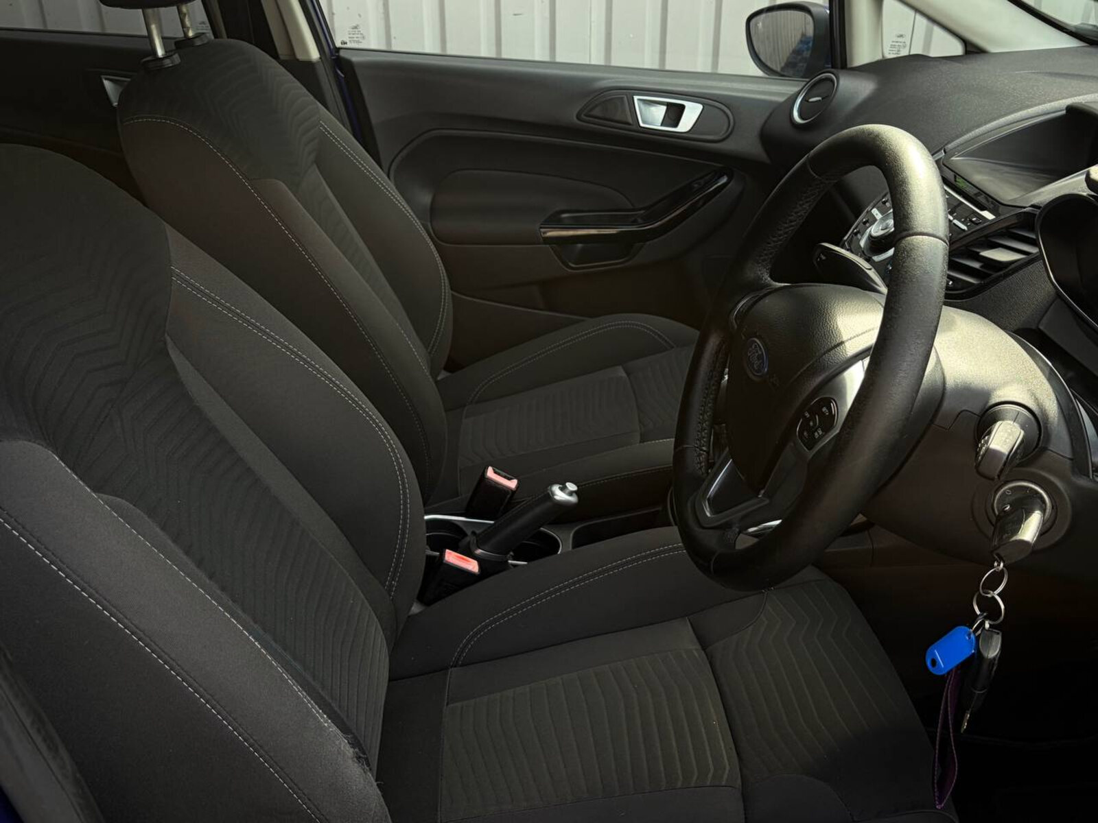 2015 Ford Fiesta TITANIUM 1.0 PETROL - Image 12
