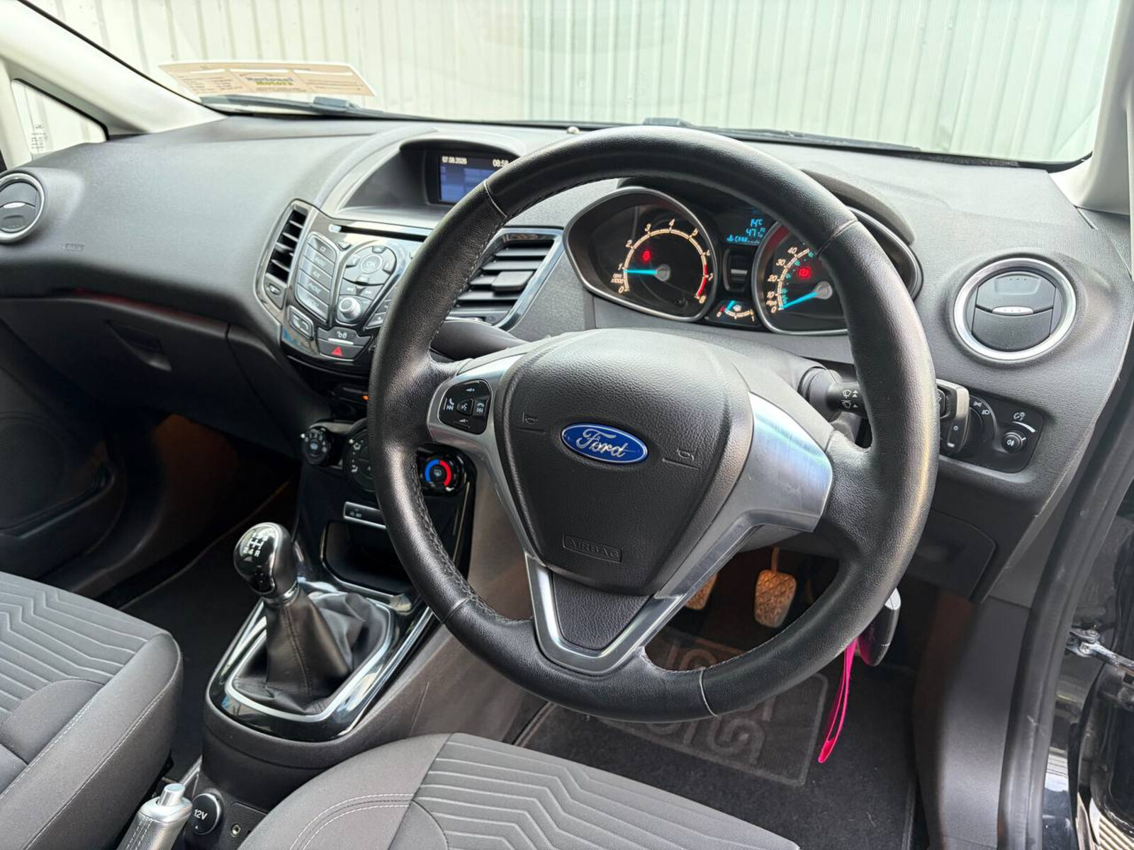 2015 Ford Fiesta 1.0 PETROL - Image 12