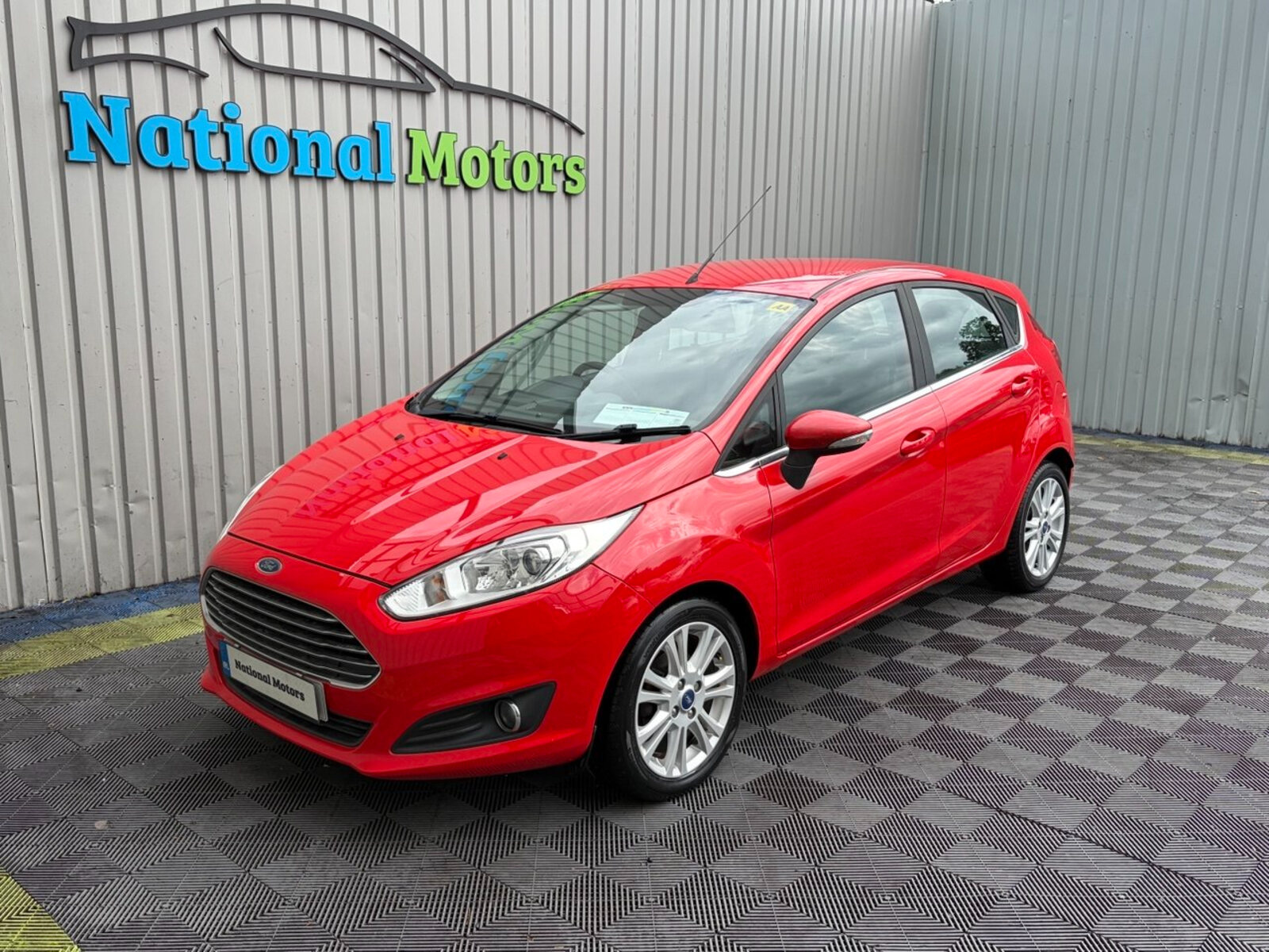 2015 Ford Fiesta 1.2 PETROL - Image 7