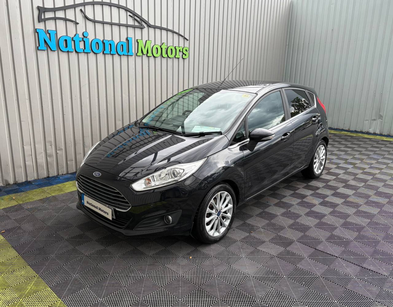 2015 Ford Fiesta 1.0 PETROL - Image 8
