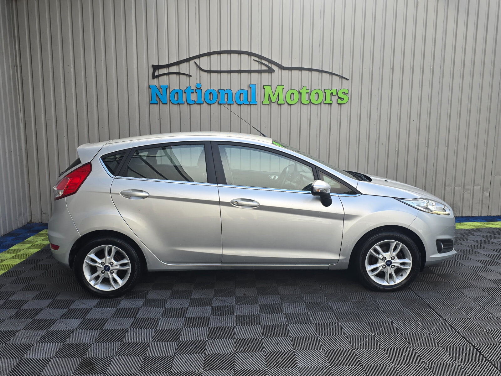 2017 Ford Fiesta 1.0 PETROL - Image 2