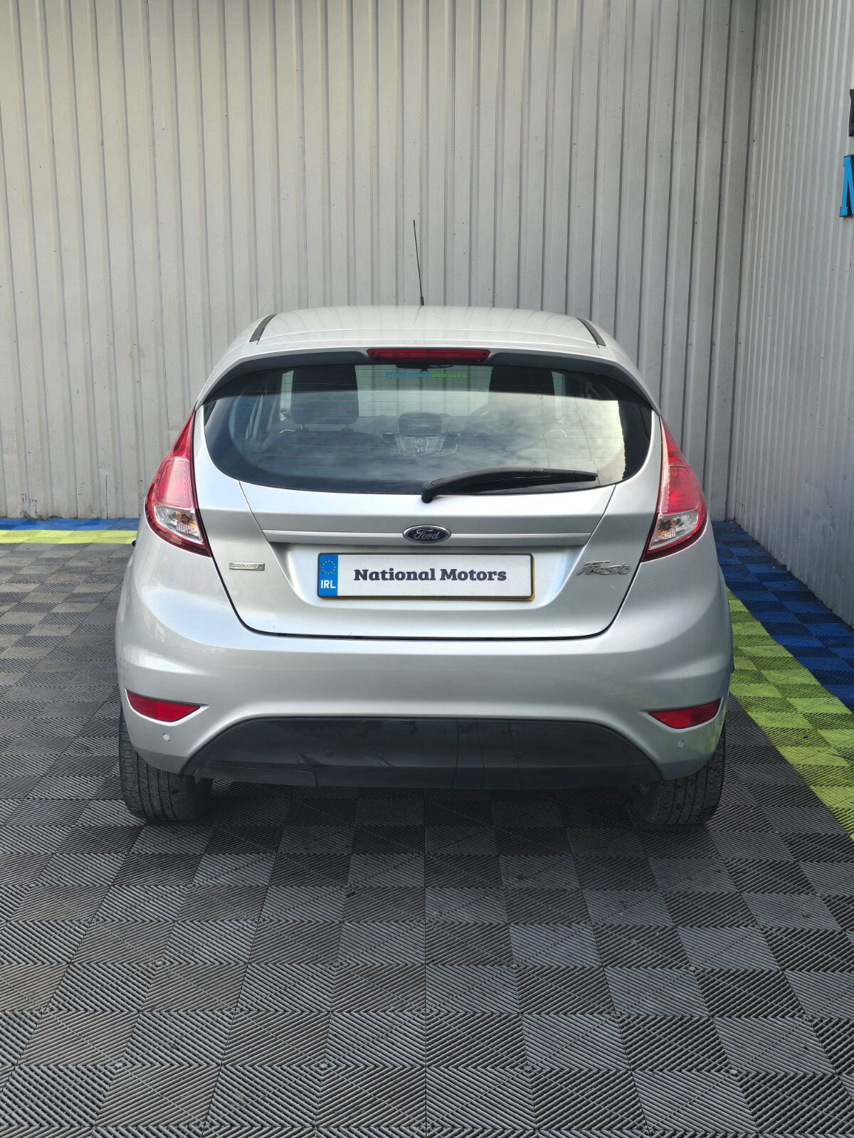 2017 Ford Fiesta 1.0 PETROL - Image 4