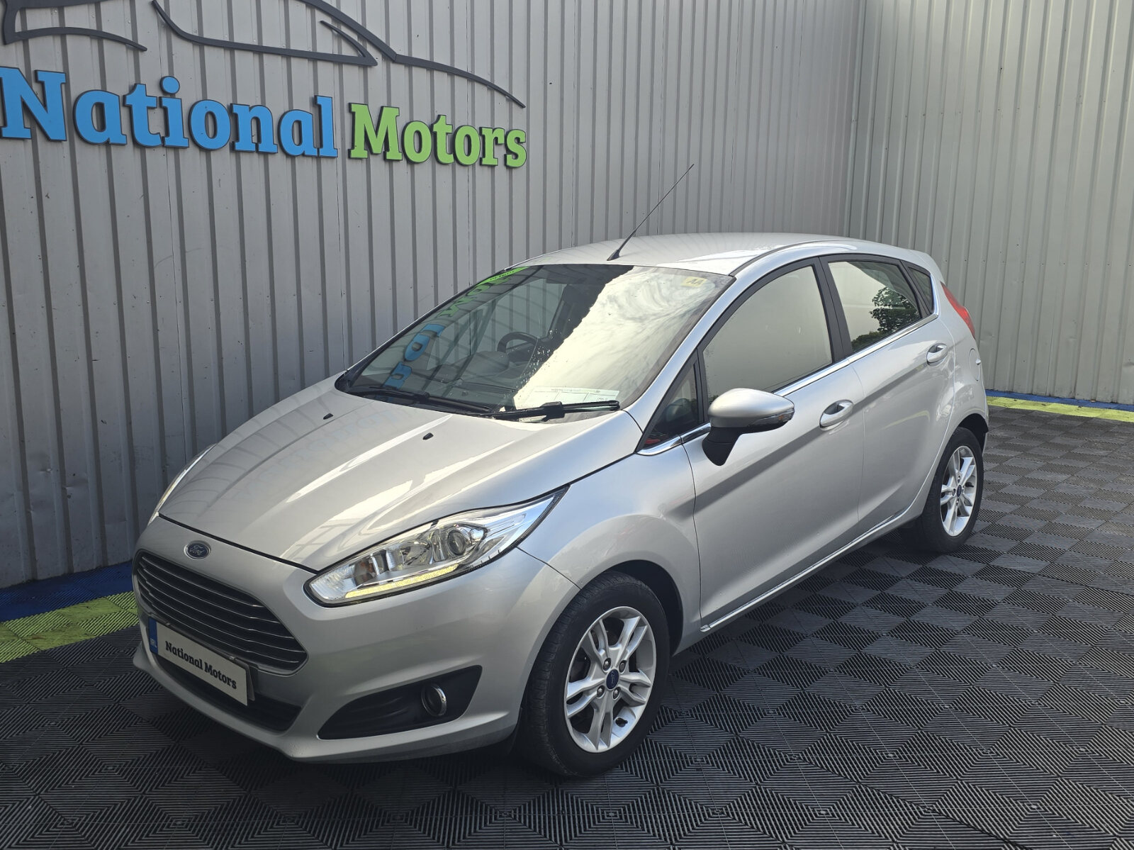2017 Ford Fiesta 1.0 PETROL - Image 7