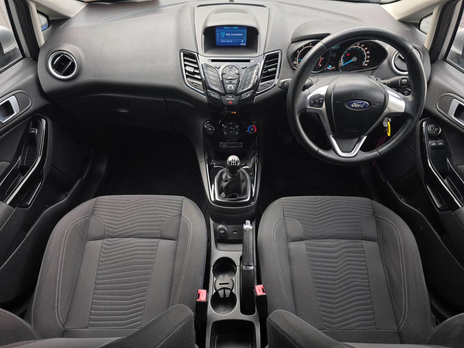 2017 Ford Fiesta 1.0 PETROL - Image 11