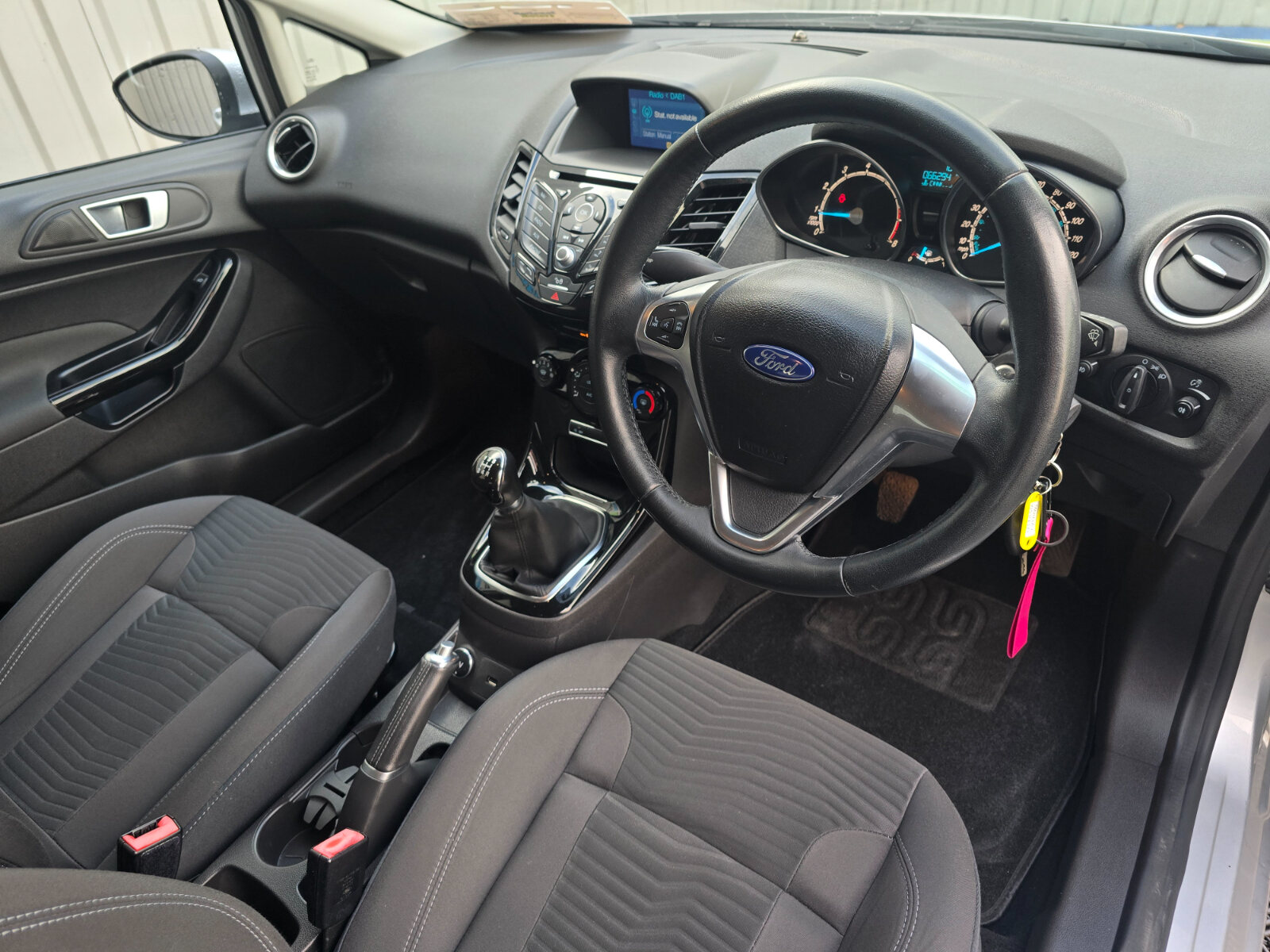 2017 Ford Fiesta 1.0 PETROL - Image 12