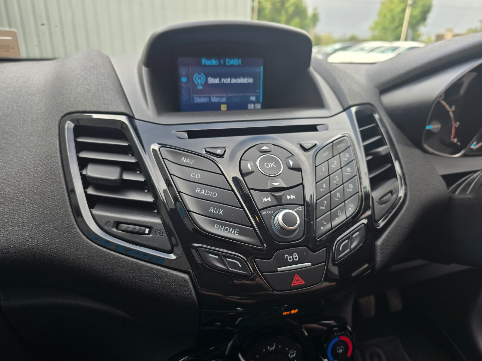 2017 Ford Fiesta 1.0 PETROL - Image 17