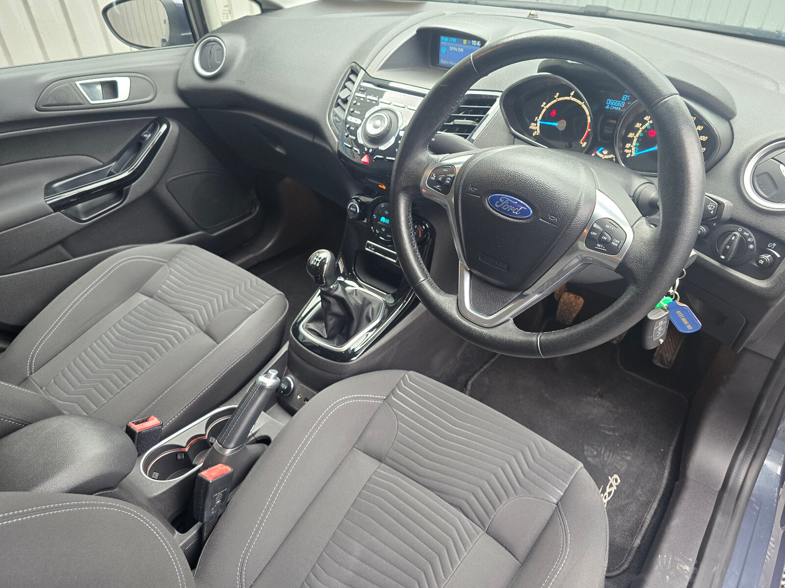 2014 Ford Fiesta TITANIUM 1.0 PETROL - Image 12