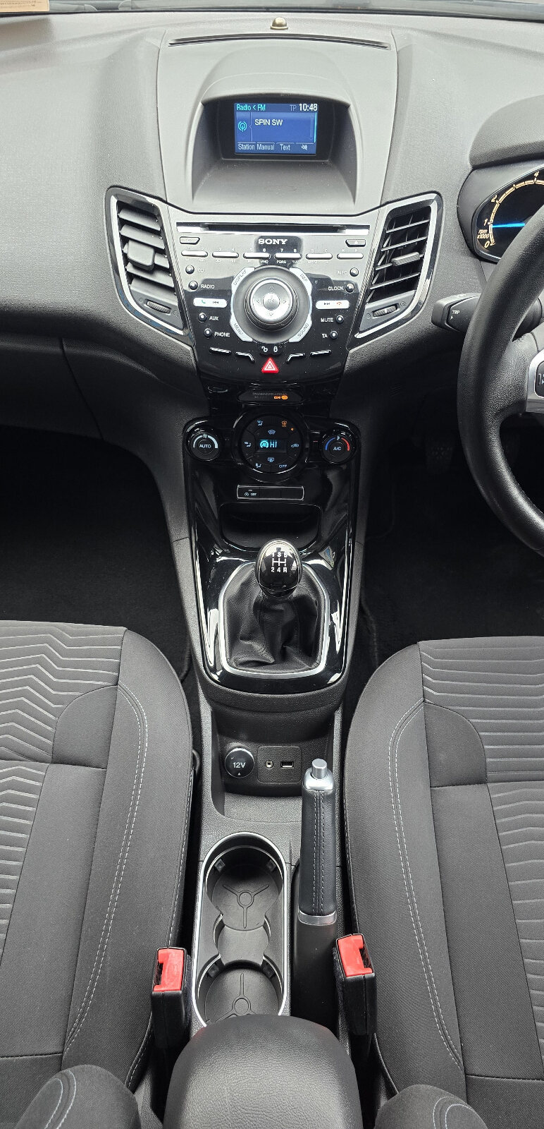 2014 Ford Fiesta TITANIUM 1.0 PETROL - Image 14