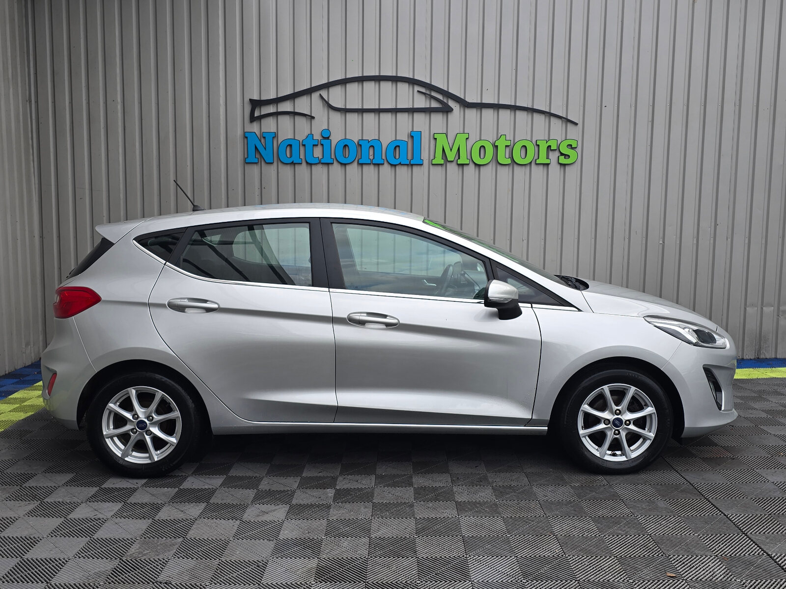 2018 Ford Fiesta 1.1 PETROL - Image 2
