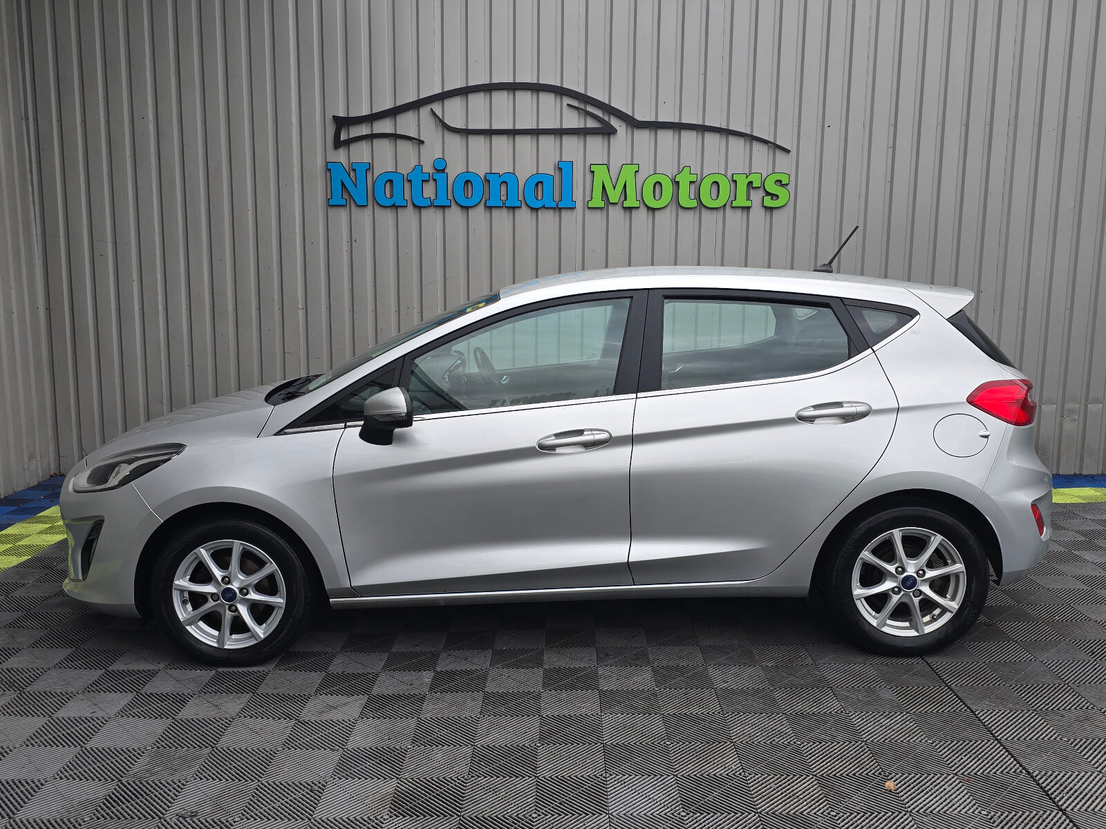 2018 Ford Fiesta 1.1 PETROL - Image 7