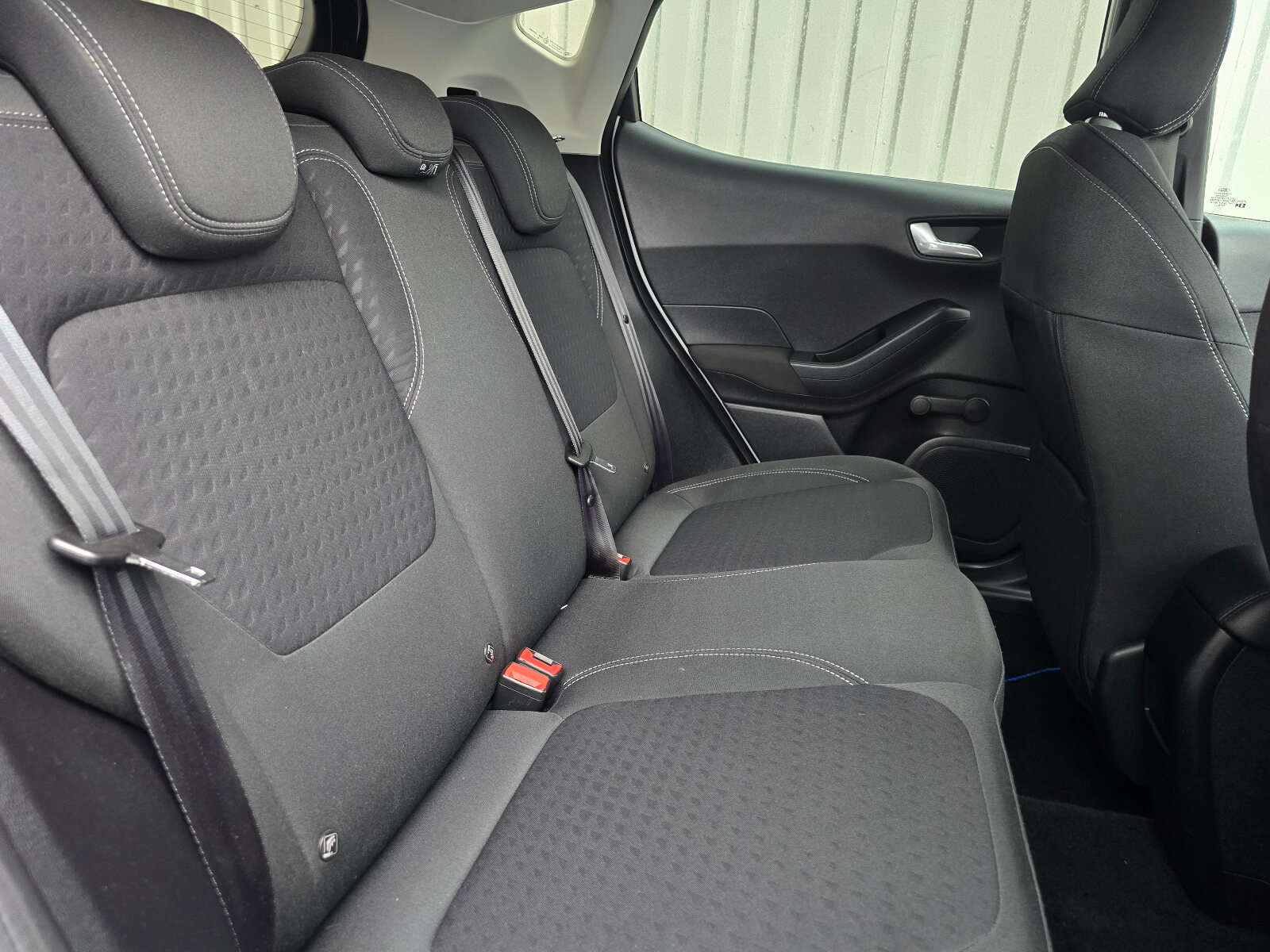 2019 Ford Fiesta TITANIUM 1.0 PETROL - Image 18