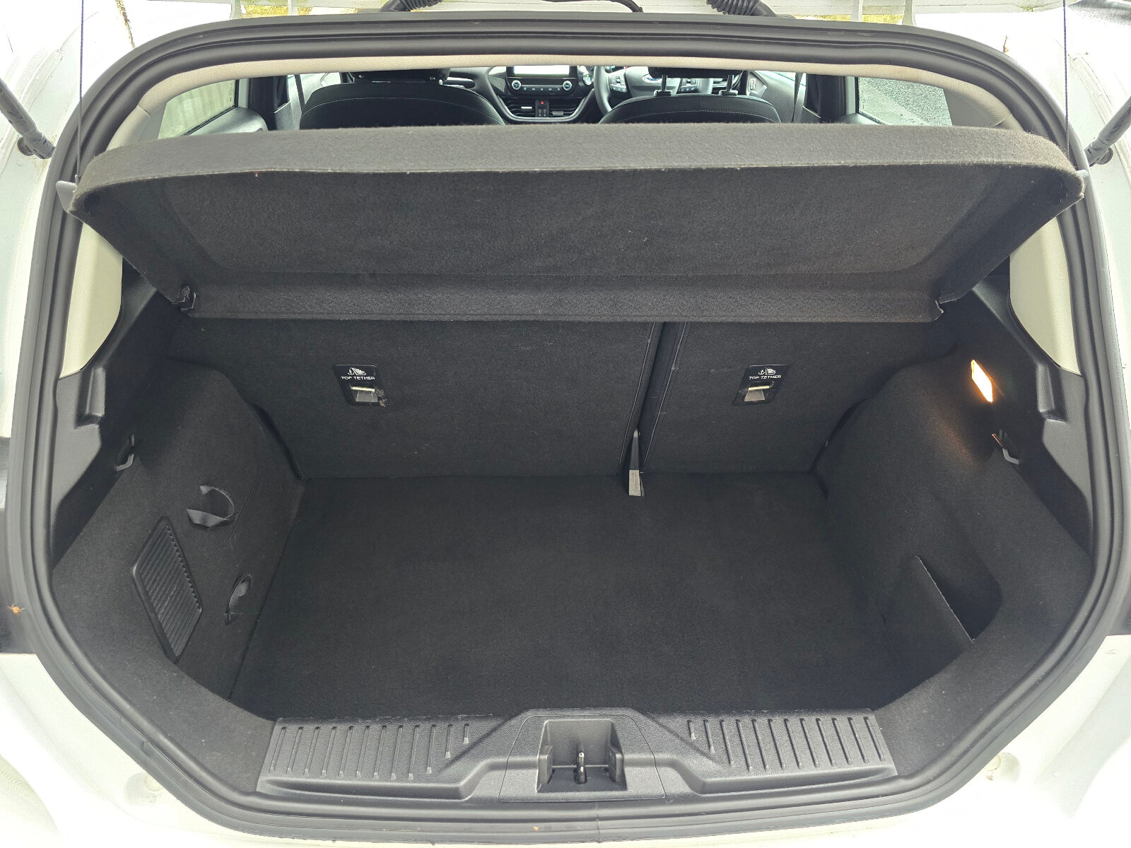 2019 Ford Fiesta TITANIUM 1.0 PETROL - Image 19