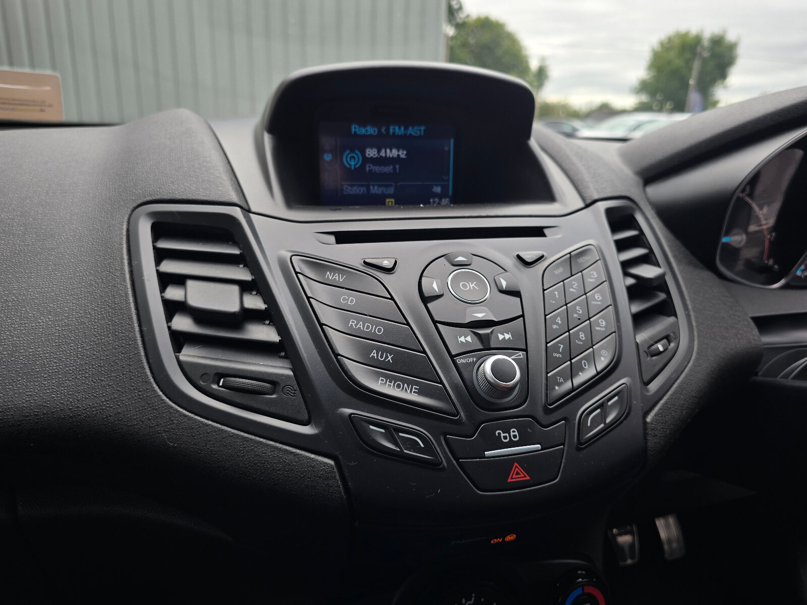 2016 Ford Fiesta ST-LINE 1.0 PETROL - Image 15