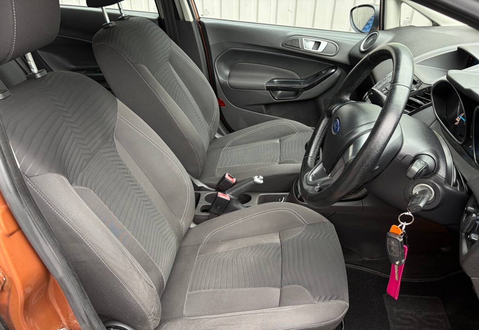 2015 Ford Fiesta Zetec 1.0 PETROL - Image 12