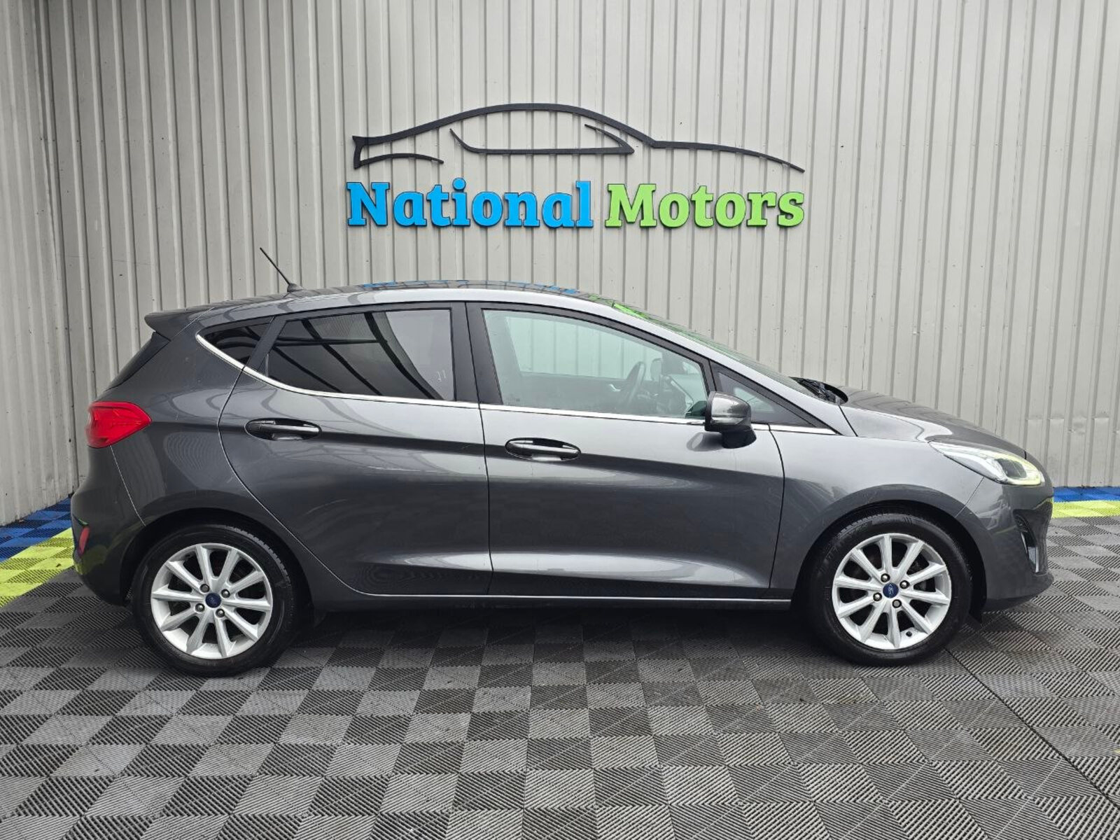 2017 Ford Fiesta TITANIUM 1.0 PETROL - Image 2