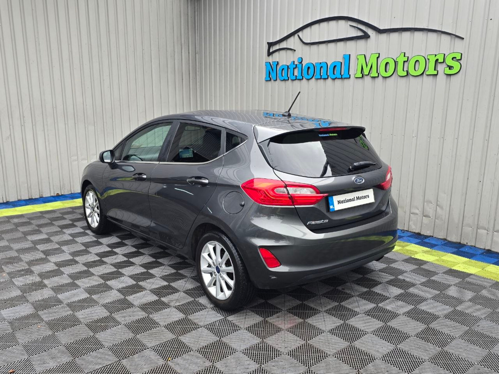 2017 Ford Fiesta TITANIUM 1.0 PETROL - Image 6
