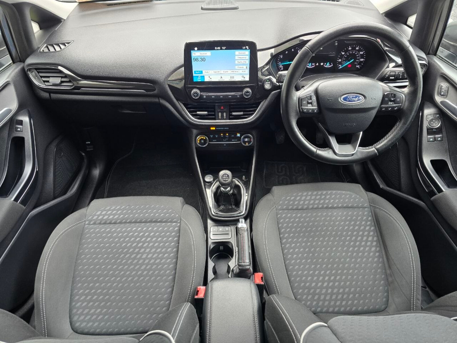 2017 Ford Fiesta TITANIUM 1.0 PETROL - Image 11