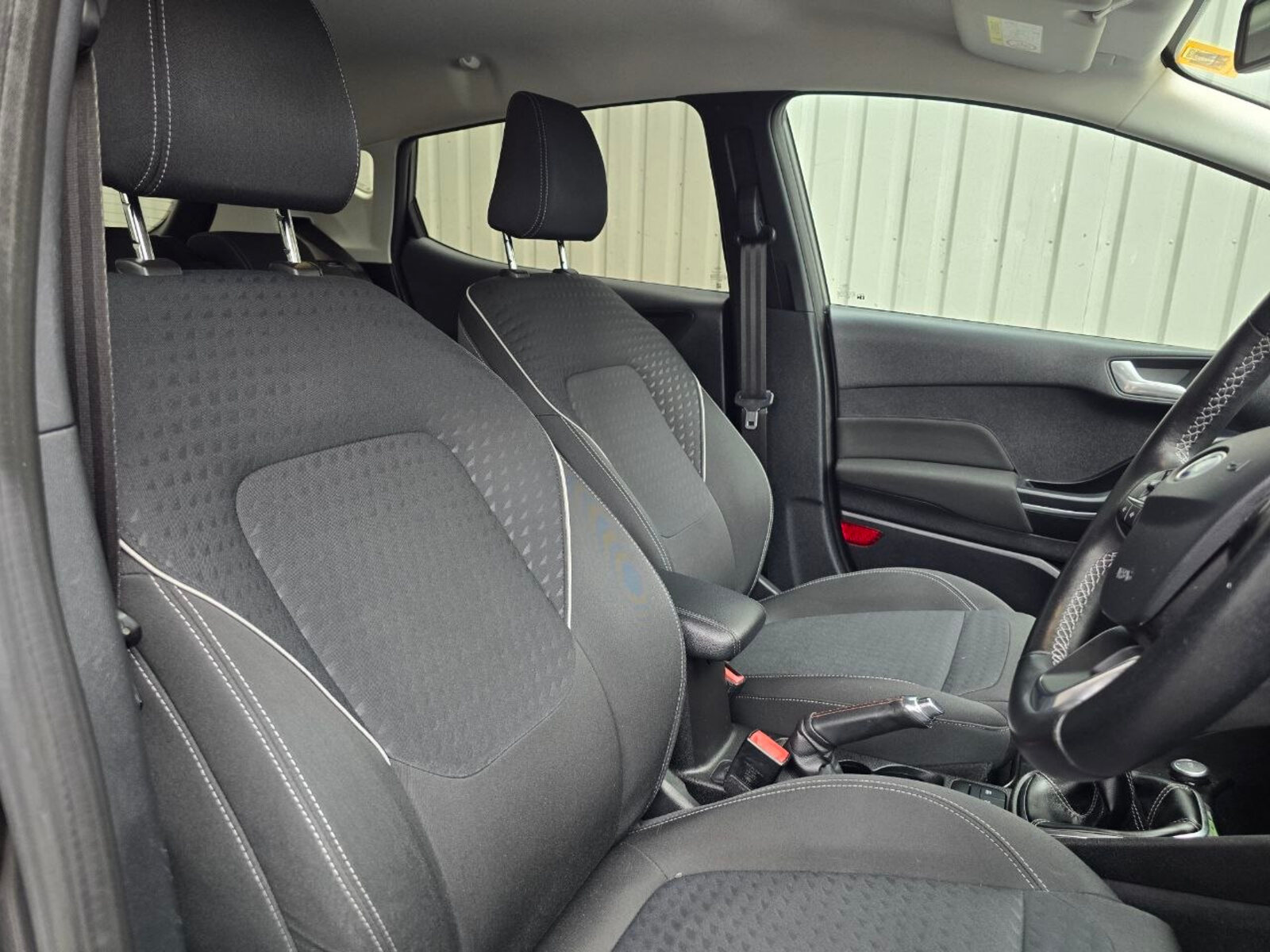 2017 Ford Fiesta TITANIUM 1.0 PETROL - Image 12