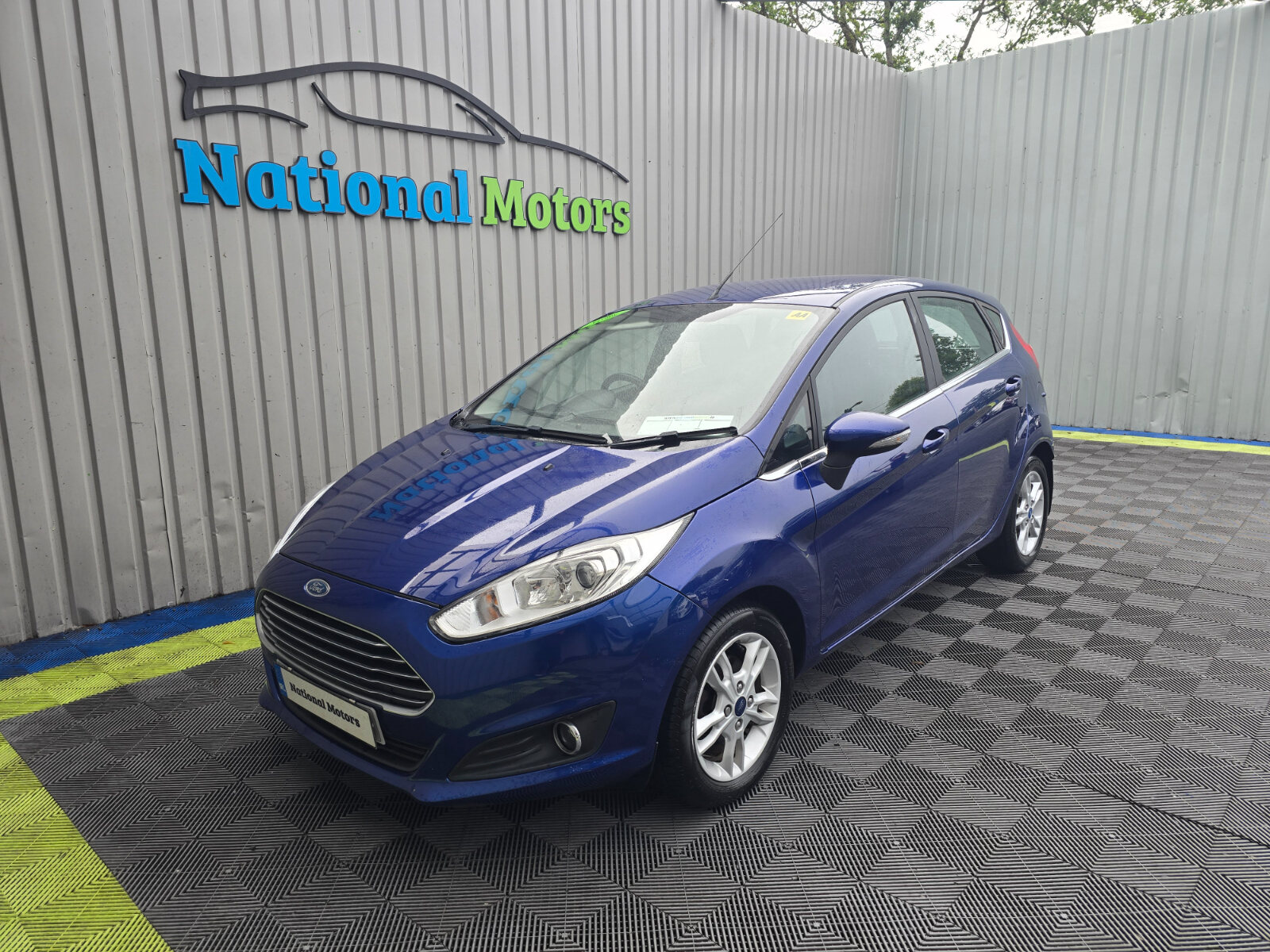 2015 Ford Fiesta 1.0 PETROL - Image 8