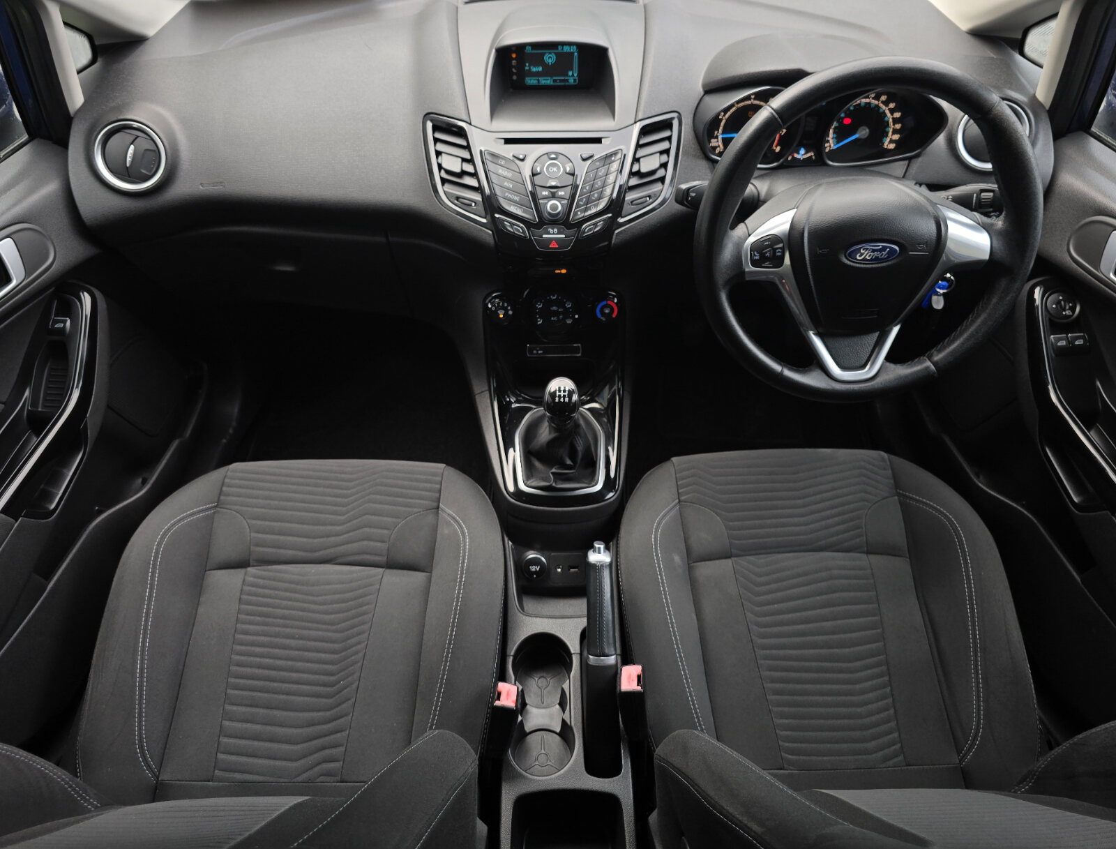 2015 Ford Fiesta 1.0 PETROL - Image 11